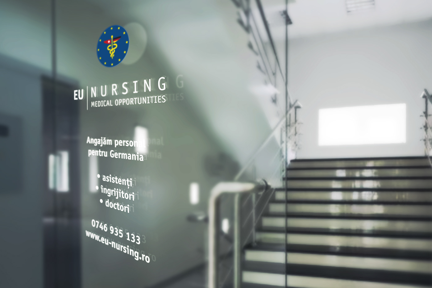 Signage door Window design eunursing EU nursing Recruiting serchis serchiscreative