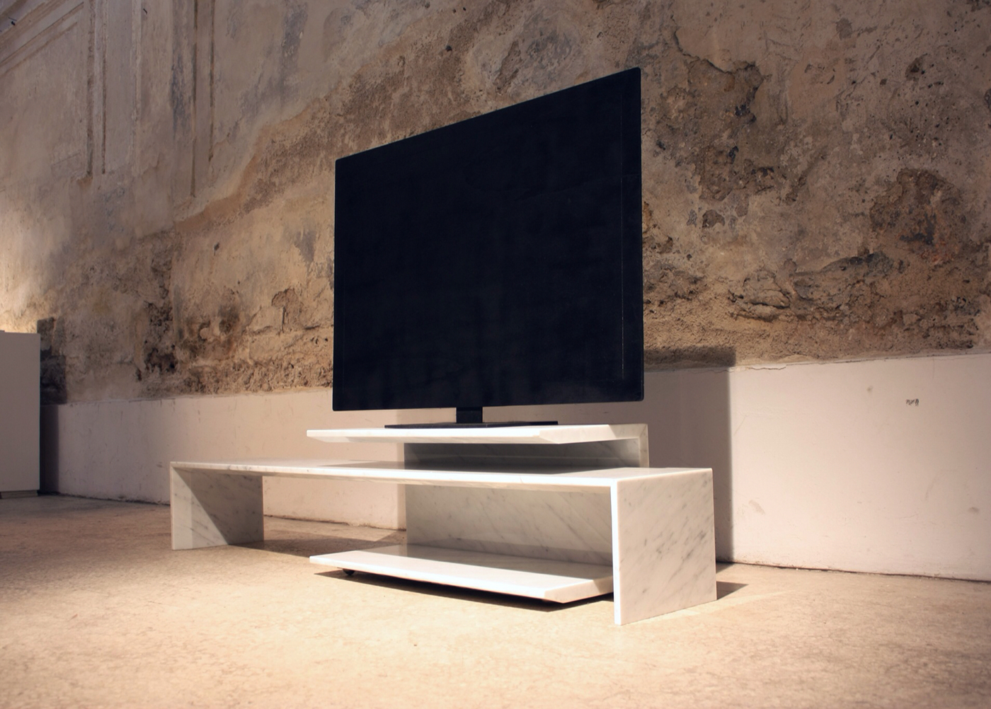marmo carrara billiemi supporto tv tv porta tv forniture design Project marco schembri industrial murble Interior Home Living Lithea