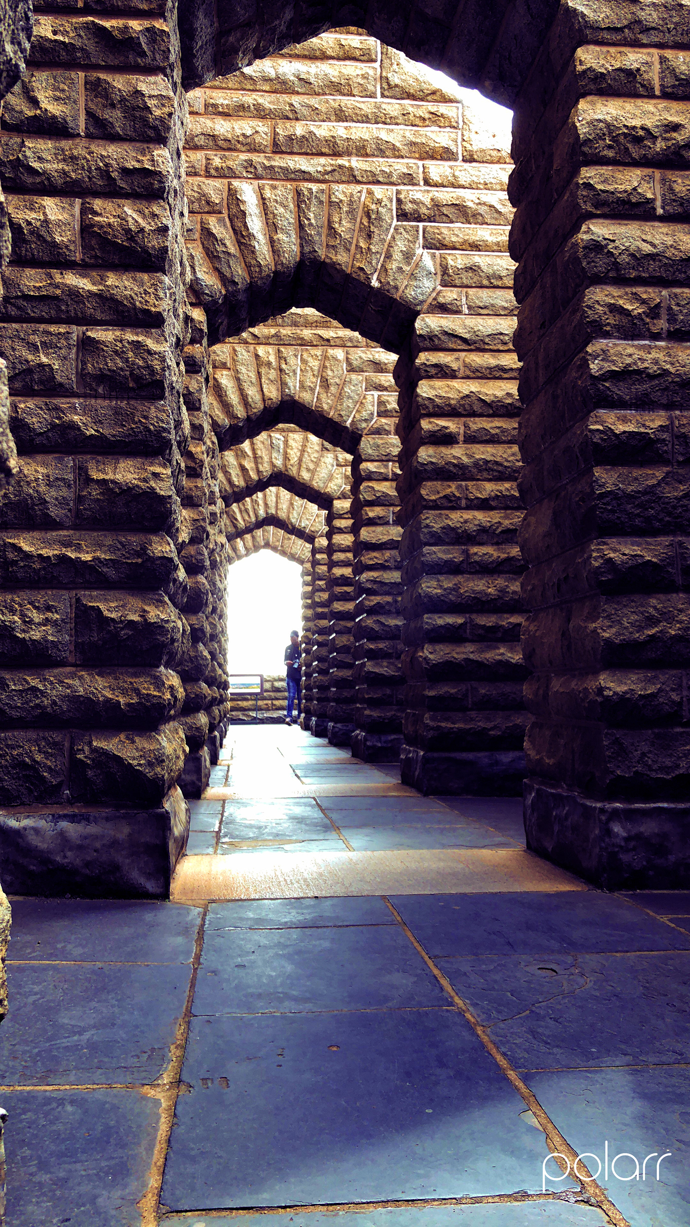 arches pillars monent voortrekker rock