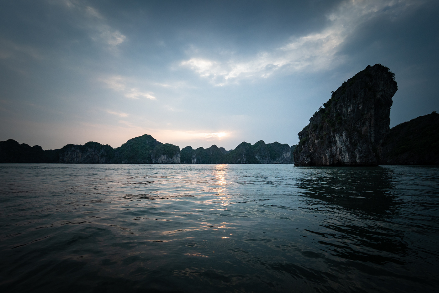 climbing Photography  vietnam boat DWS sports Outdoor water halong bay Sport Photography