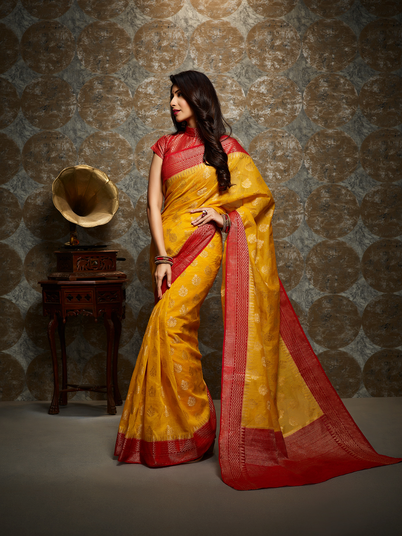 LinenClub linen saree photoshoot Fashion  Photography  Advertising  people models
