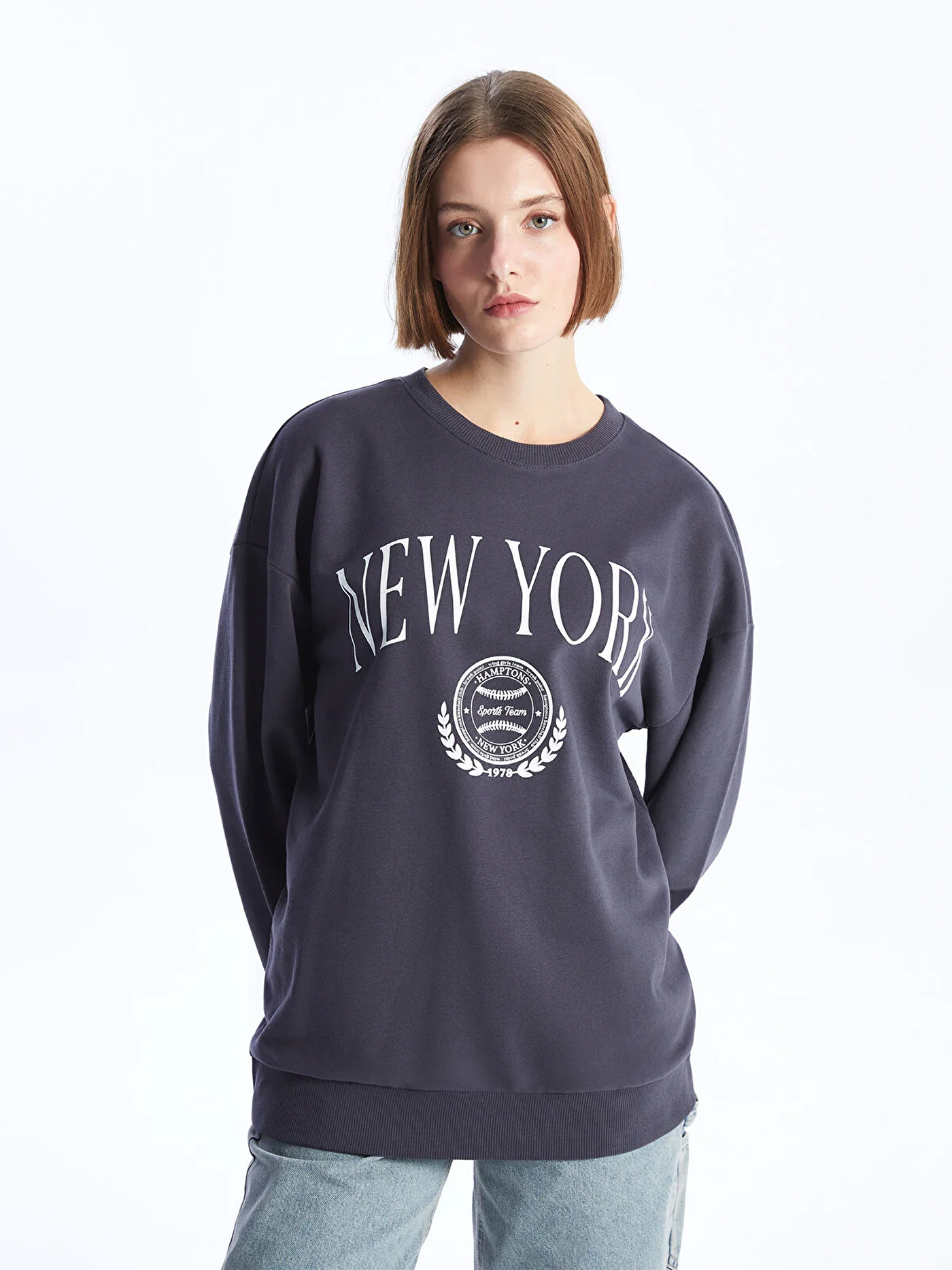 sweater hoodie tshirt Fashion  moda fashion design Clothing model graphic design  print design 