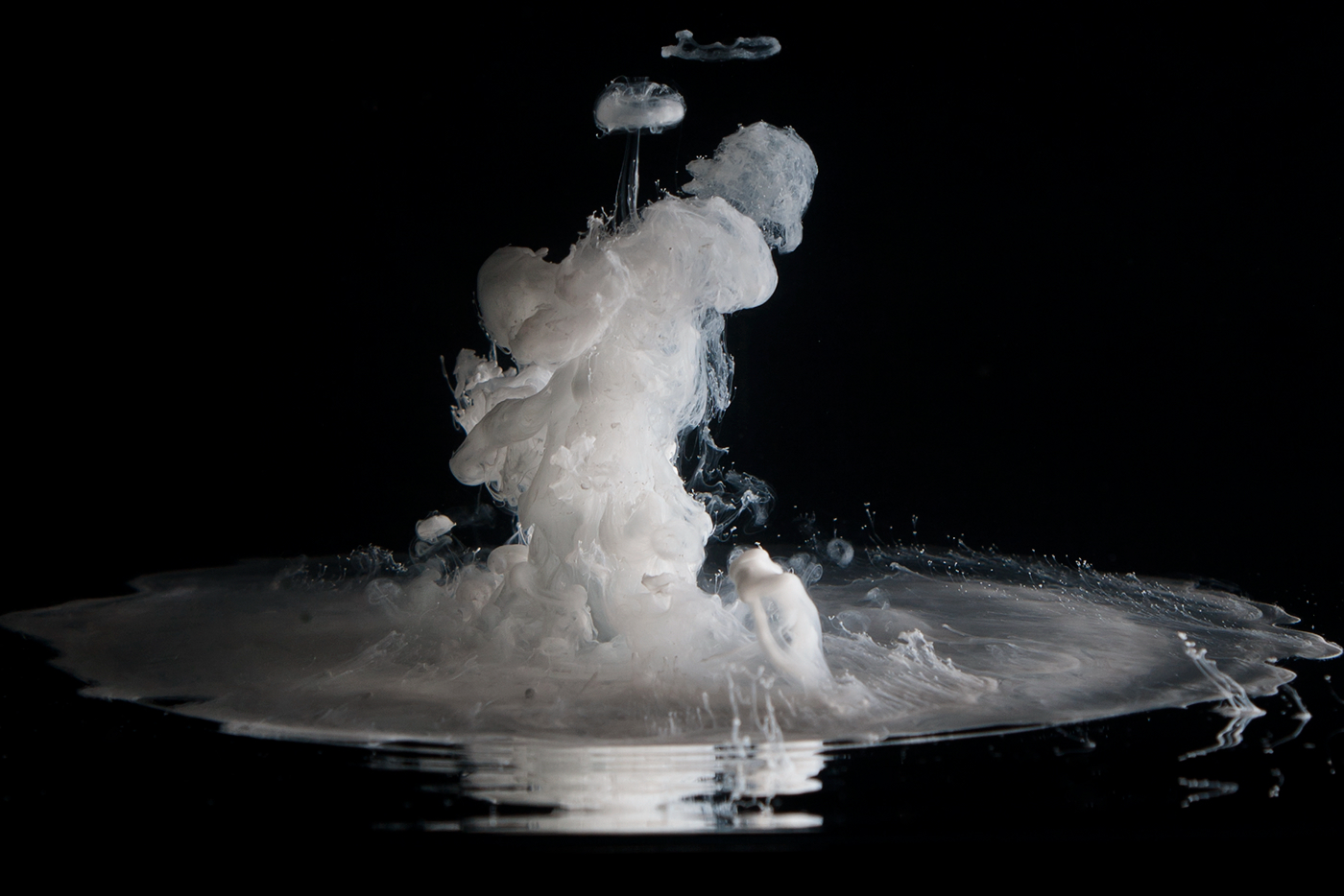 ink drops Water Drops Liquid high speed photography splash
