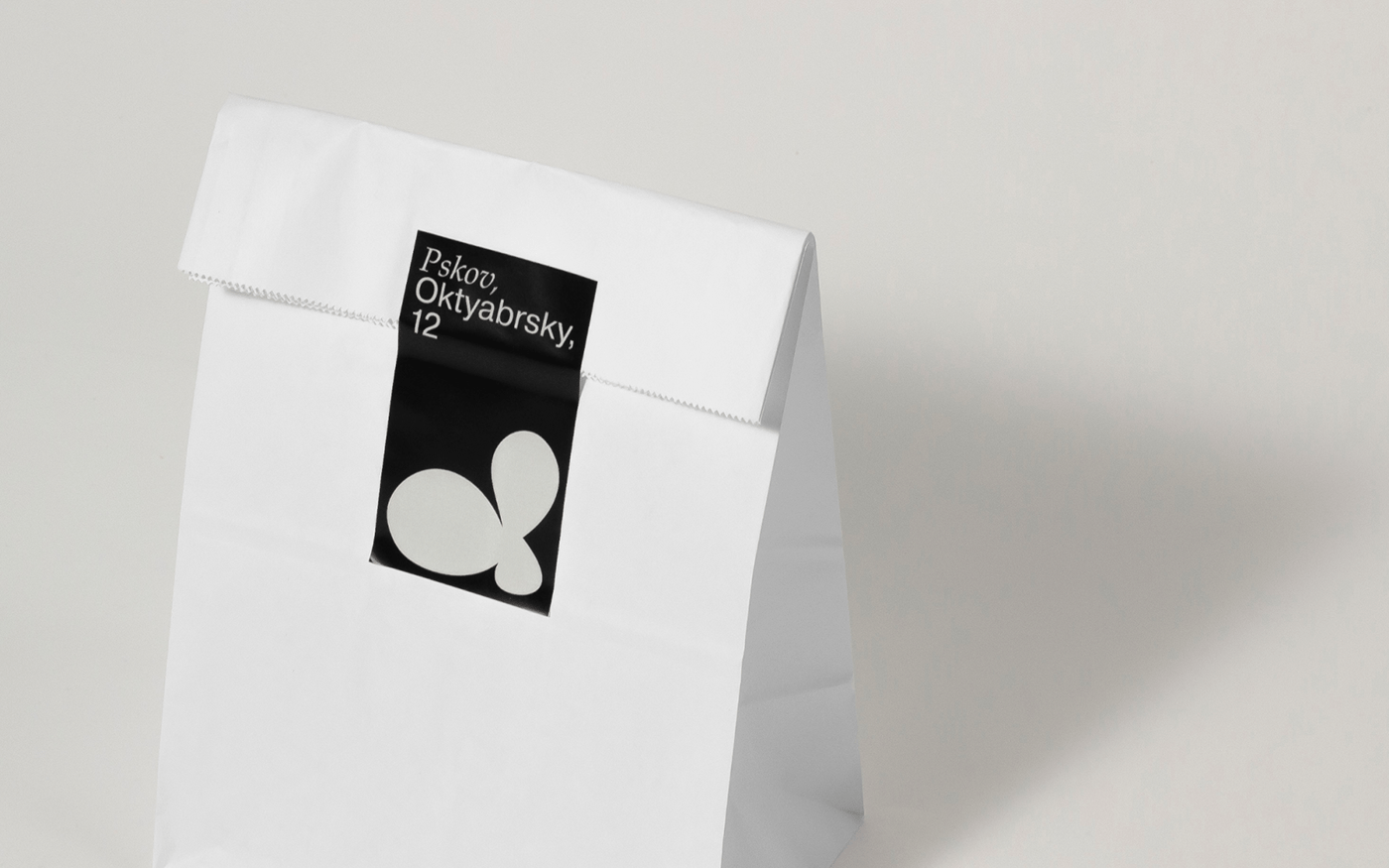 brand identity cafe Coffee cup drops Packaging visual identity Brand Design