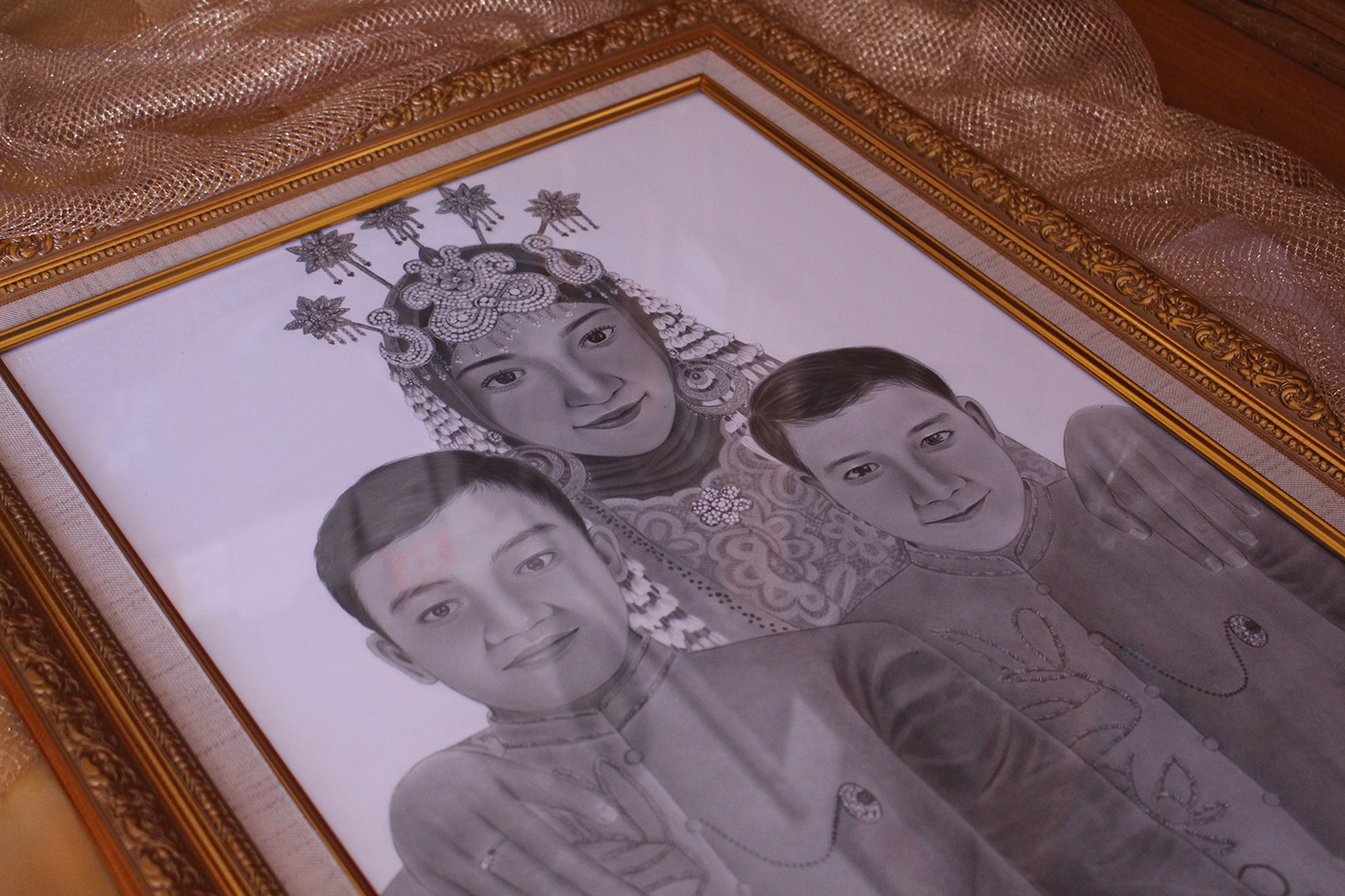 art culture Indonesian javanese najwashihab pencildrawing portrait portraitculture sigerculture sundanese