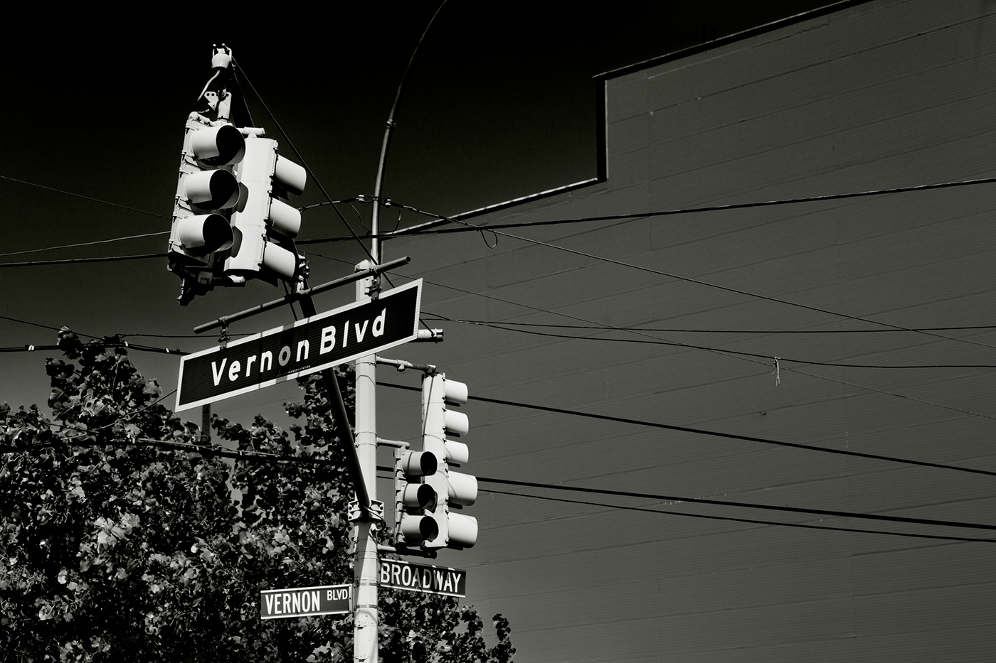 New York street view black & white skies textures reportage Collection
