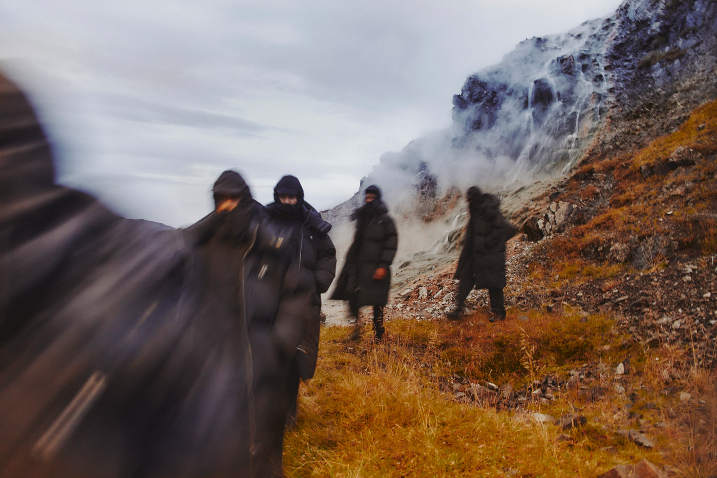 cold coldlaundry edgarberg escape the noise Fashion  groupshoot iceland Landscape Photography 