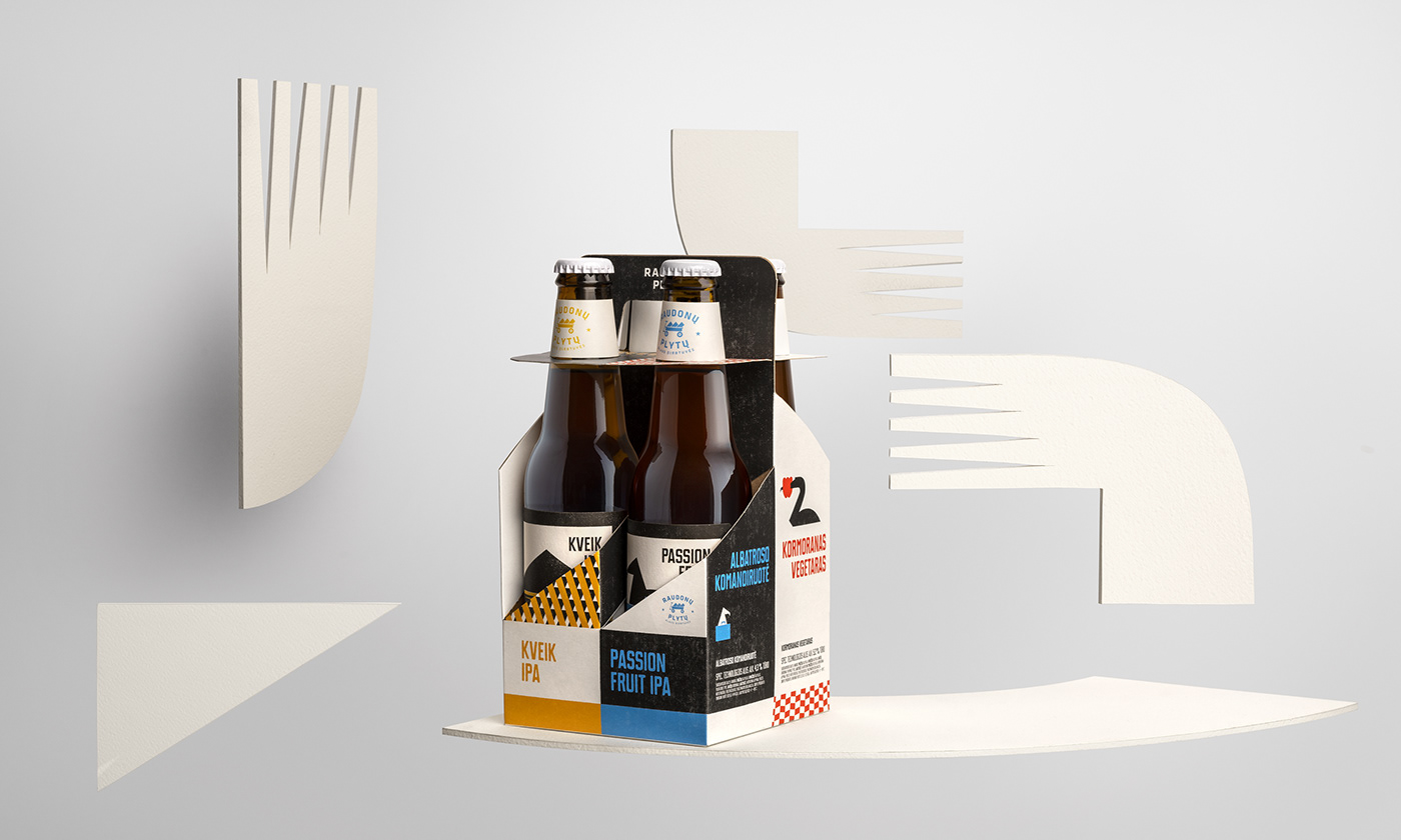 alcohol beer birds bottle craft design ILLUSTRATION  IPA Label Packaging