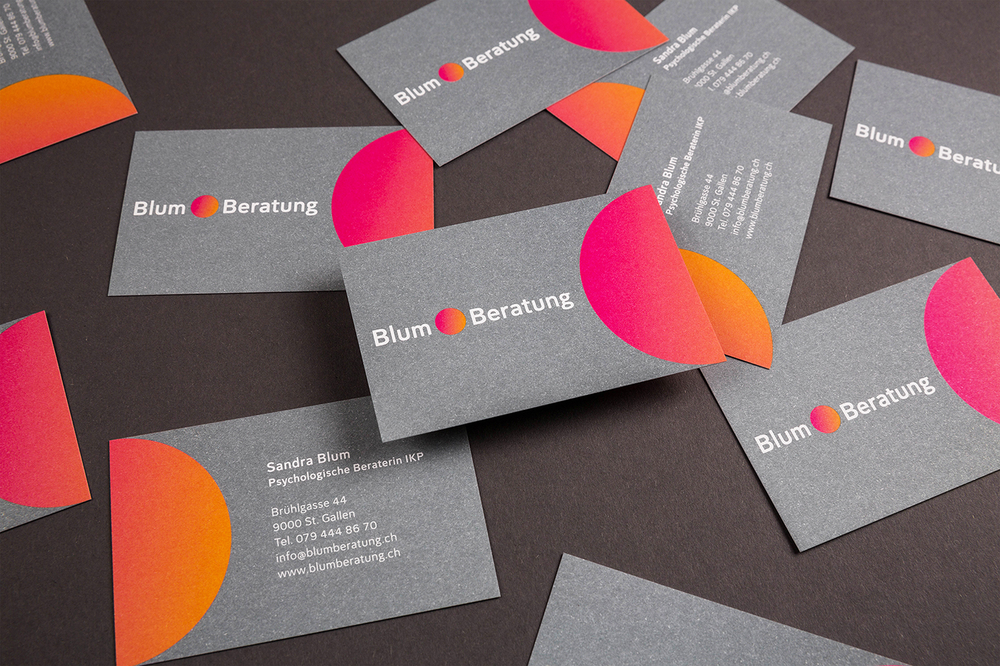 Beratung Corporate Design flyer Business Cards logo circle
