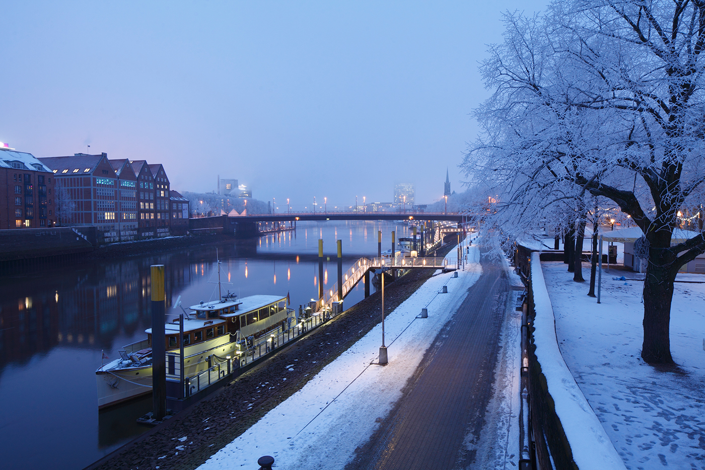 Bremen Schlachte Deutschland germany city stadt winter schnee DUSK Abenddämmerung