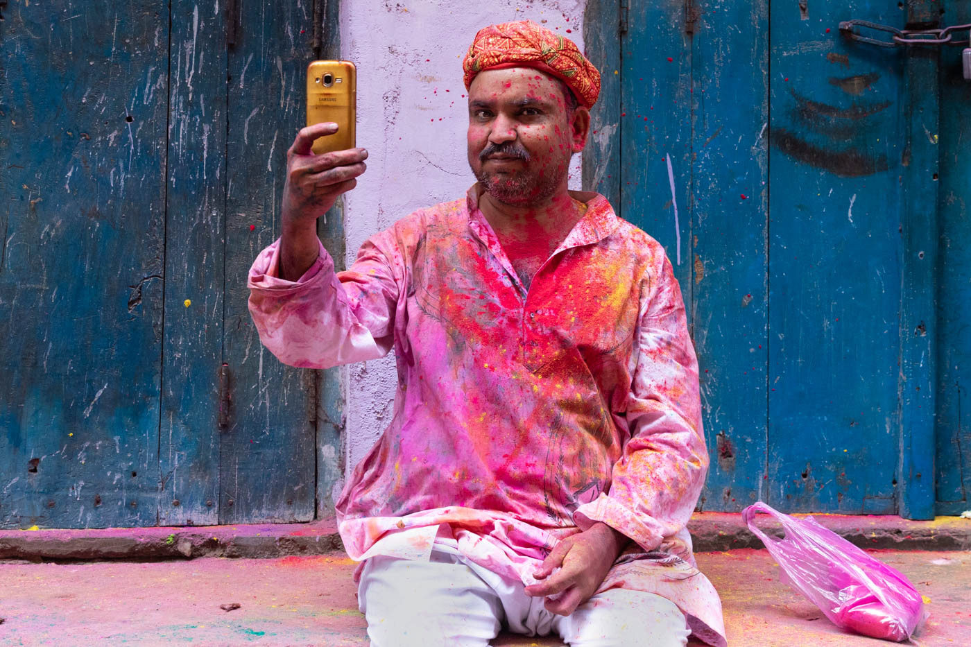 Canon 5D MarkIV colour festival holi Indian festival Photography  street photography Street Potraits Travel Vrindavan
