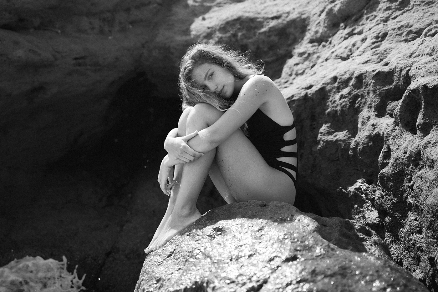 BW photography portrait beach rocks atmosphere black and white analog summer mood