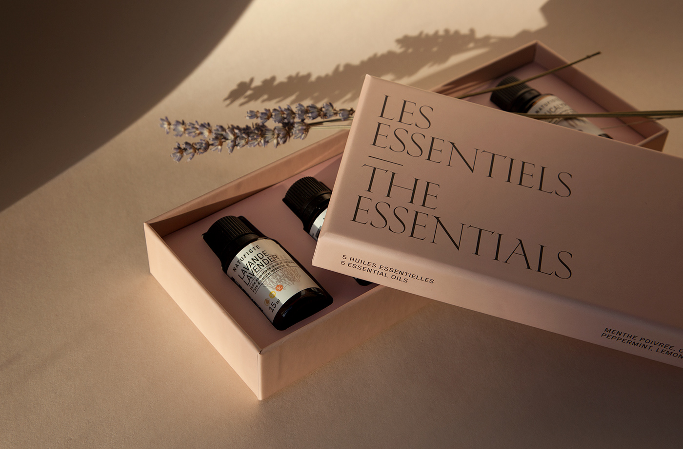 naturiste Packaging foil typography   diffuser essential oils colors