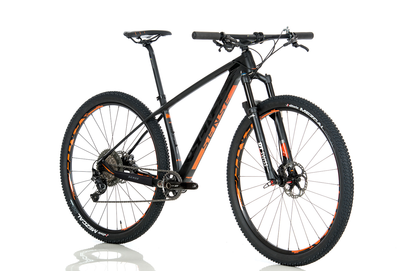 Gabriel Delfino Delfino Design carbon bike carbon Bike Bicycle cycle Design Brasileiro road bike MTB
