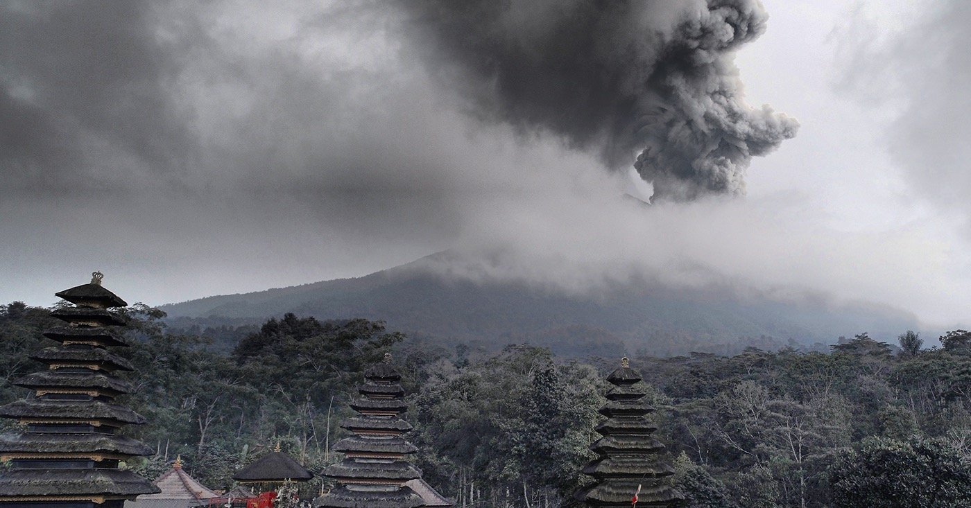 Agung eruption bali indonesia volcano