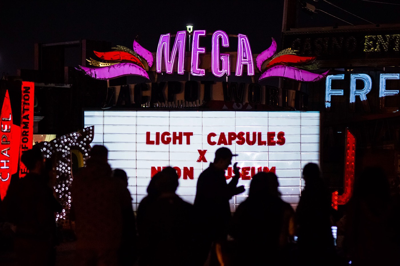 projection mapping Signage neon Creative residency