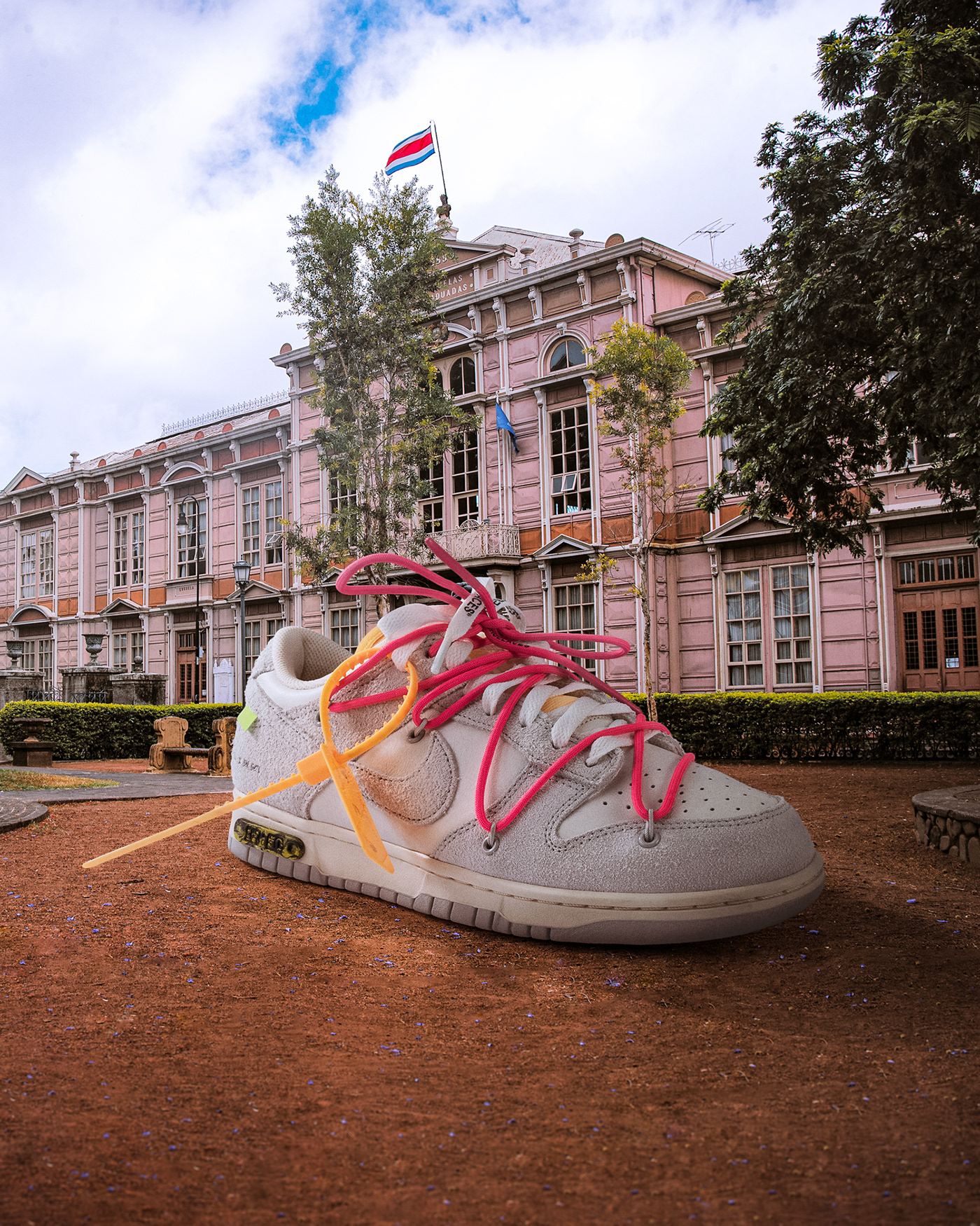 Photo composite of giant sneaker in Costa Rica . Retouching using Photoshop