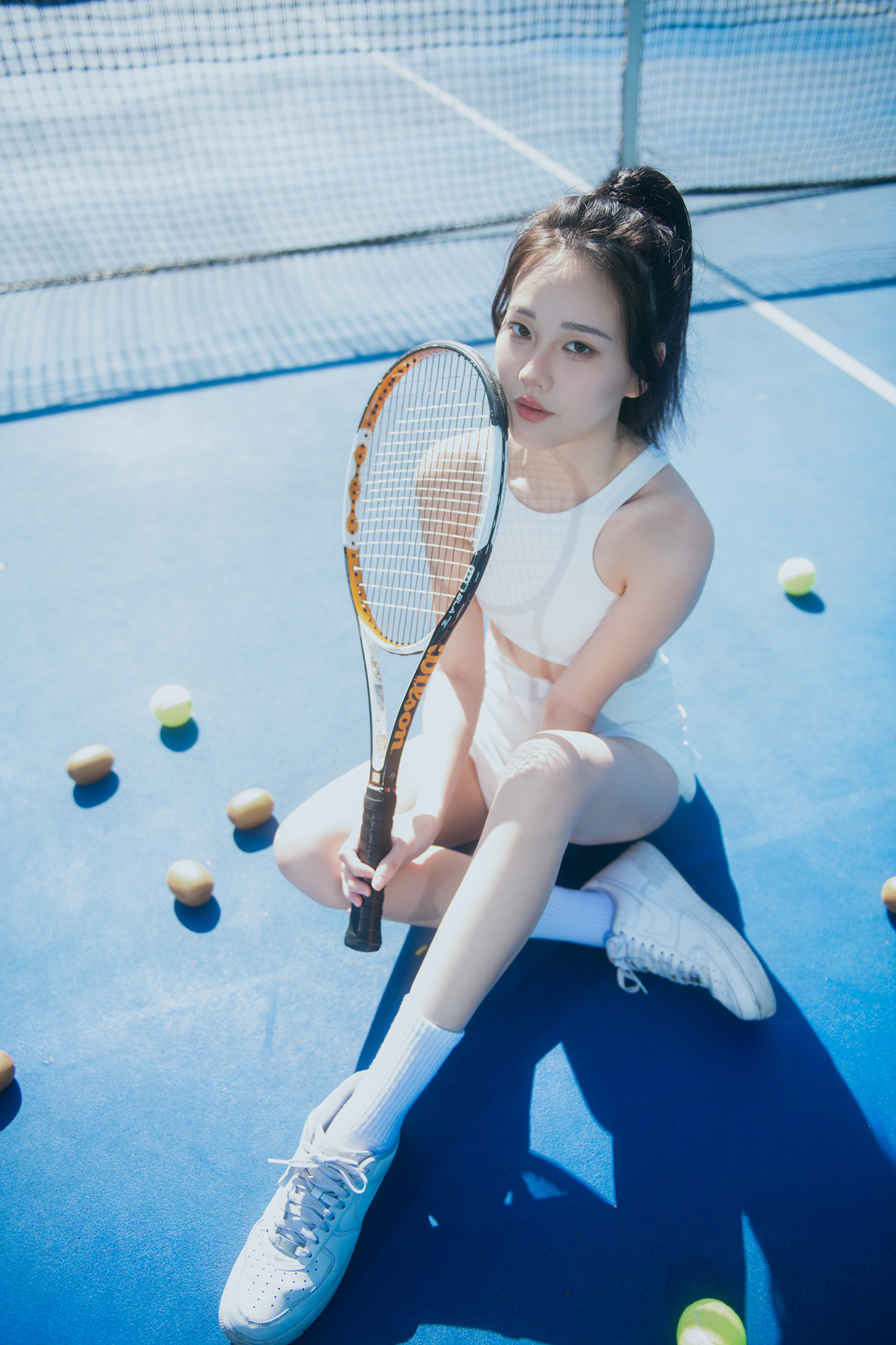 tennis portrait model kiwifruits