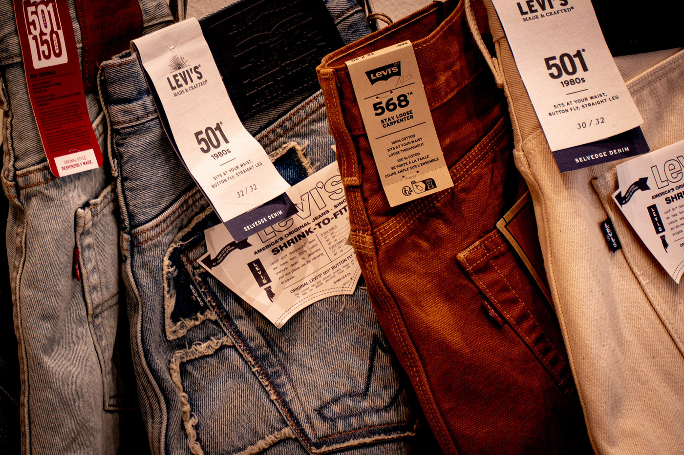 negozio laboratorio Abbigliamento levis jeans jacket Sunglasses Fotografia foto