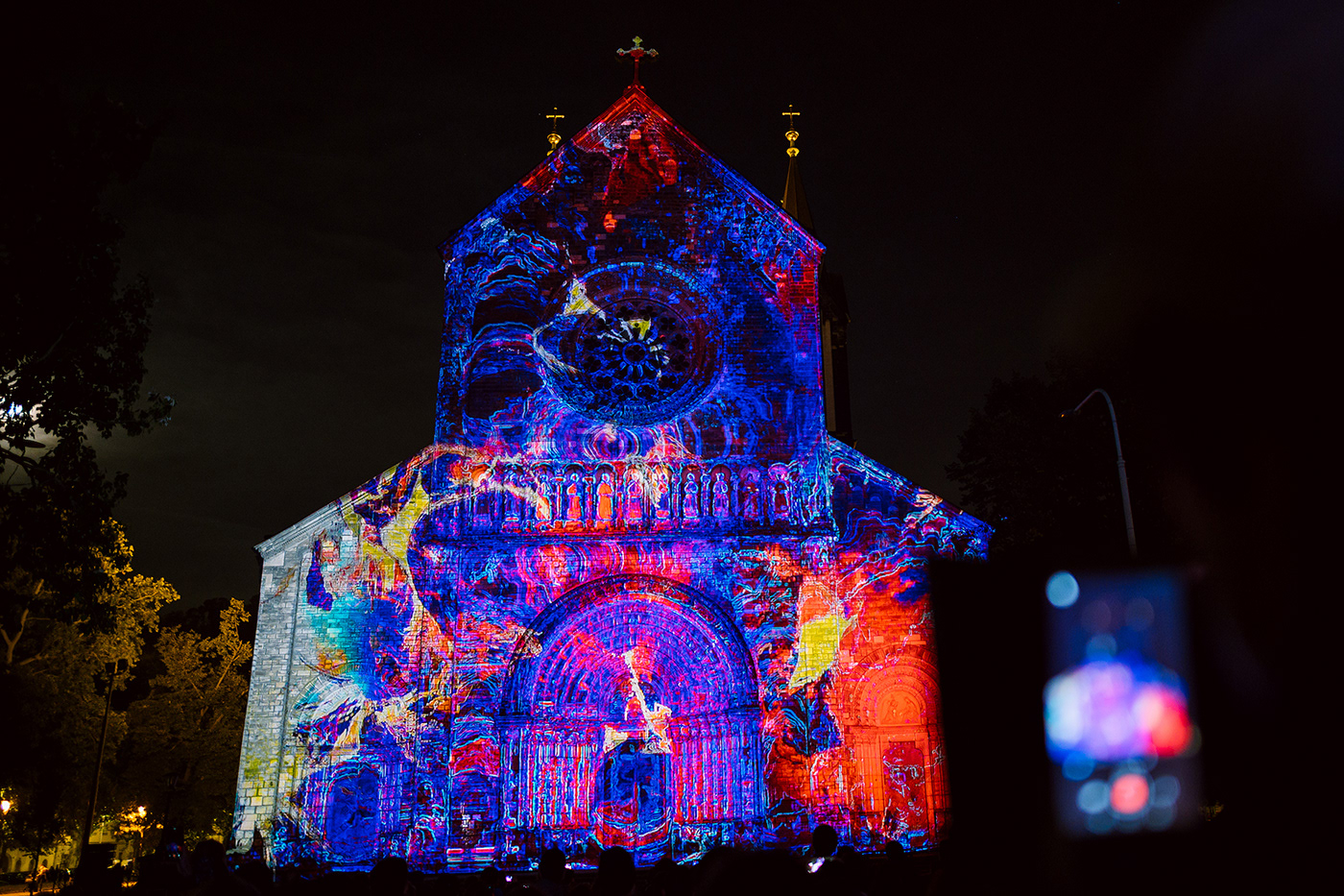 architecture light projection mapping spatial digitalart Experience church immersive motion design public art