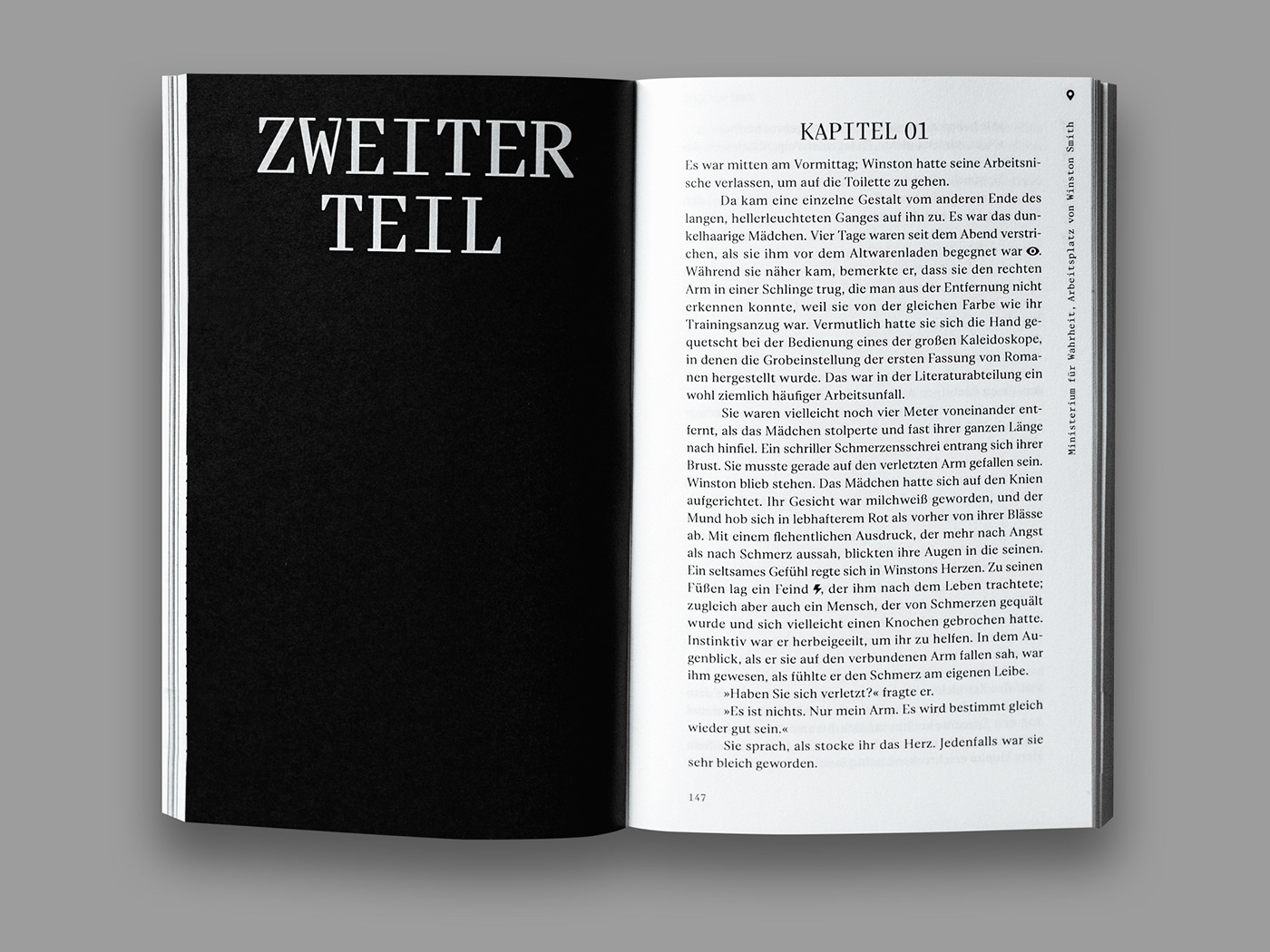 communicationsdesign design editorial editorialdesign graphic graphicdesign graphicnovel Layout novel