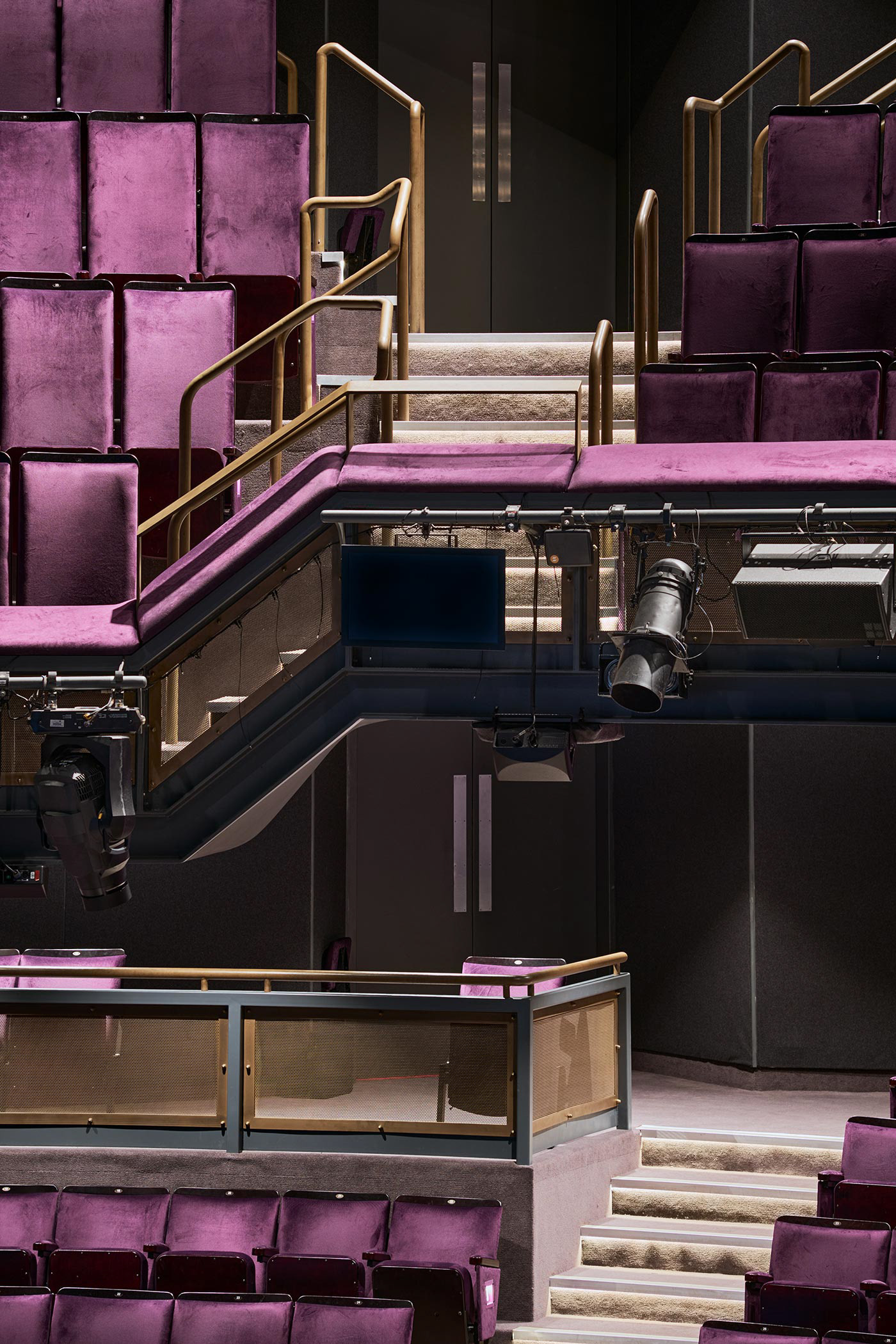 Architecture Photography auditorium Gillian Lynne Theatre Handrail Lee Fitzgerald Architects mesh panels seating design Theatre Theatre design Theatre Photography