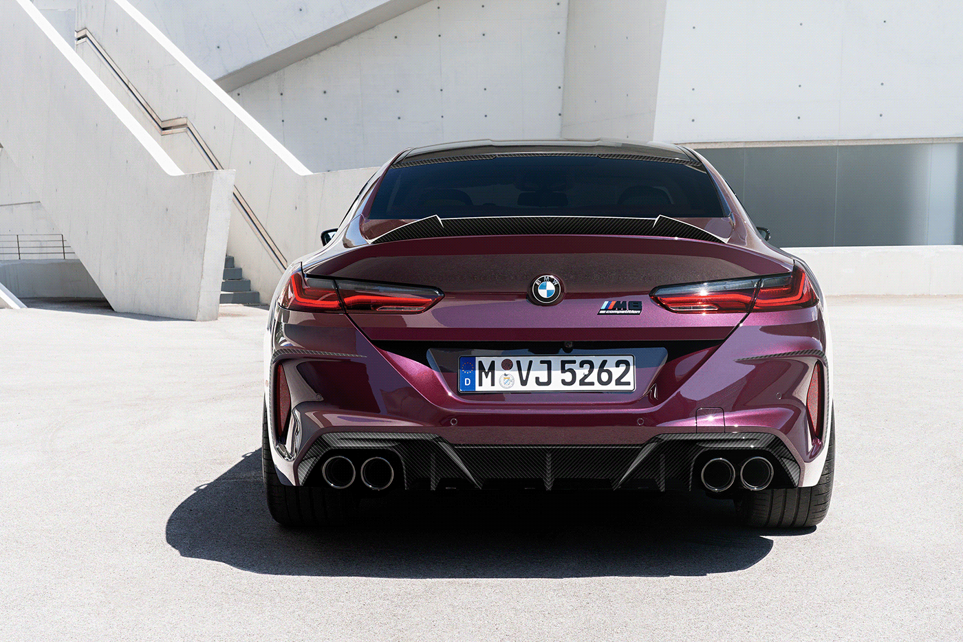 Tuning spoiler and diffuser for bmw m8