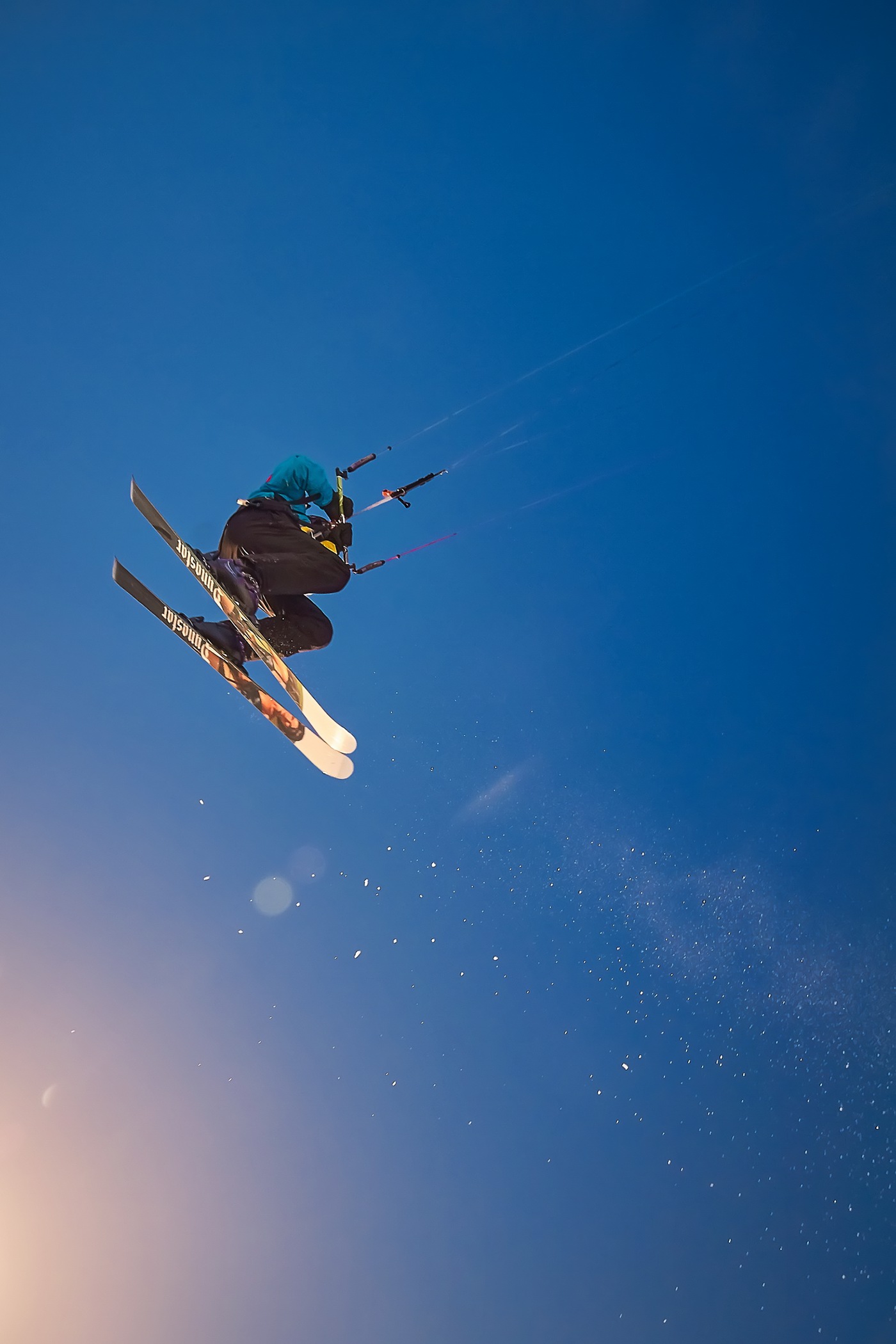 Snowkiting Kiting extreme Wintersport Fly Flysurfer boost Omsk