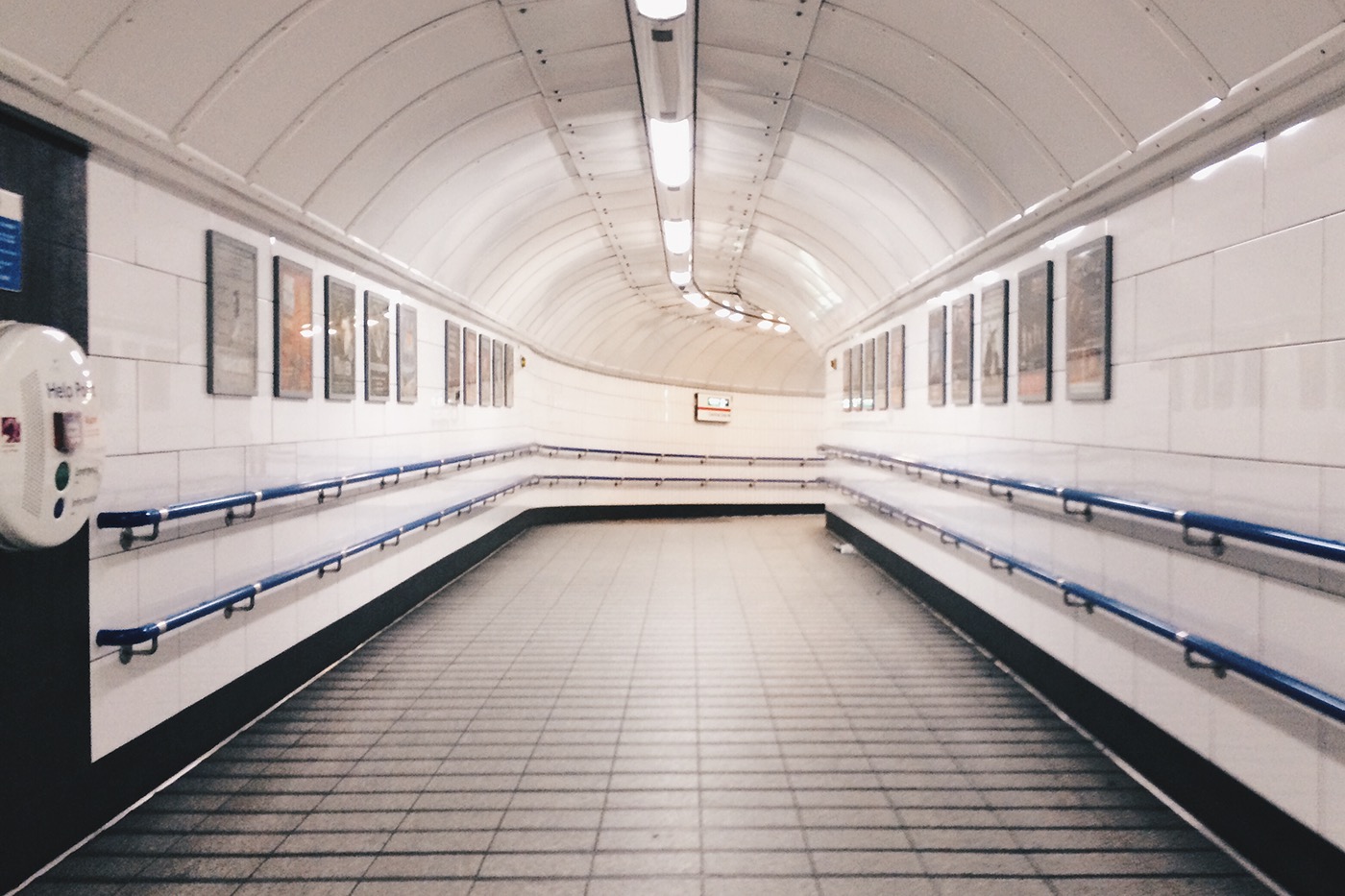 London underground tube subway empty iphone vscocam UK