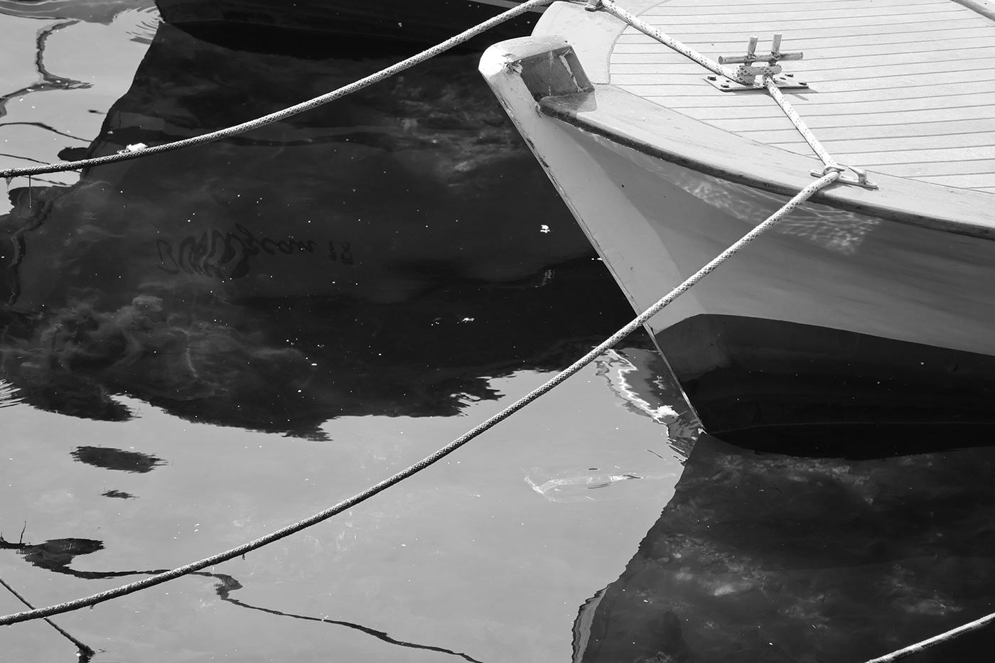 boat wharf amateur photography mohammad ghelichi black and white