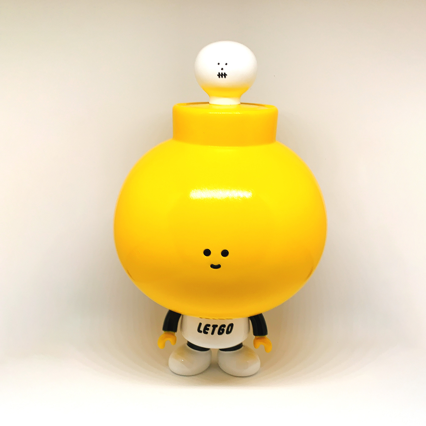 art toy artist bubi au yeung Character design  collectible designer toy Hong Kong letgo taiwan vinyl toy
