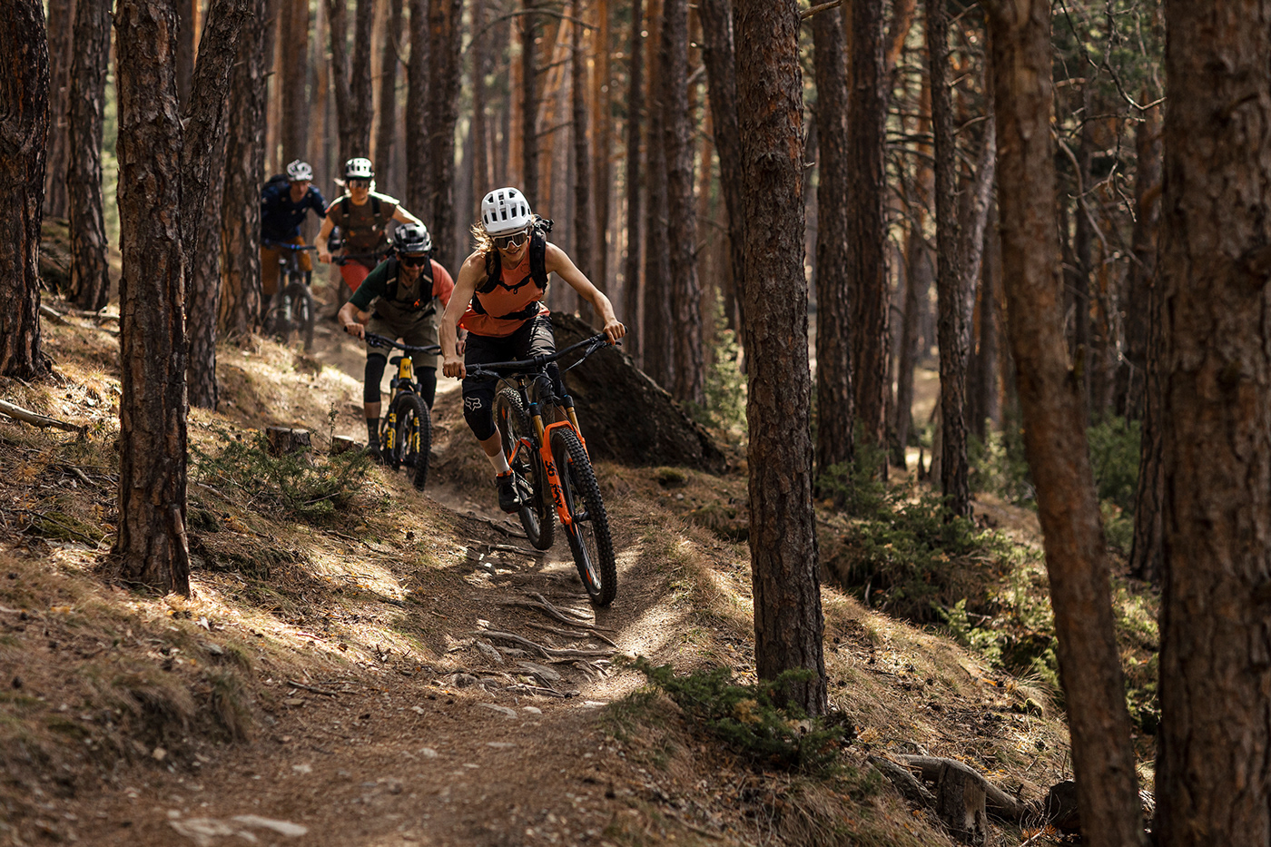 Outdoor mountainbike sport postproduction Lookdev alps Landscape lifestyle photography Advertising 