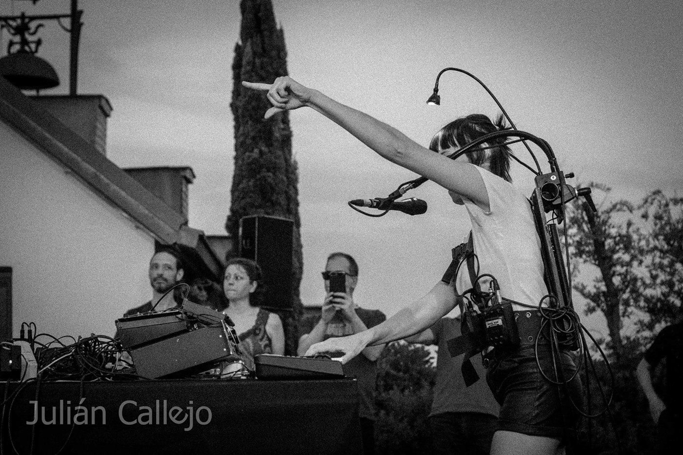 Les Trucs live music lacasaencendida madrid music Photography  Julián Callejo electronic music