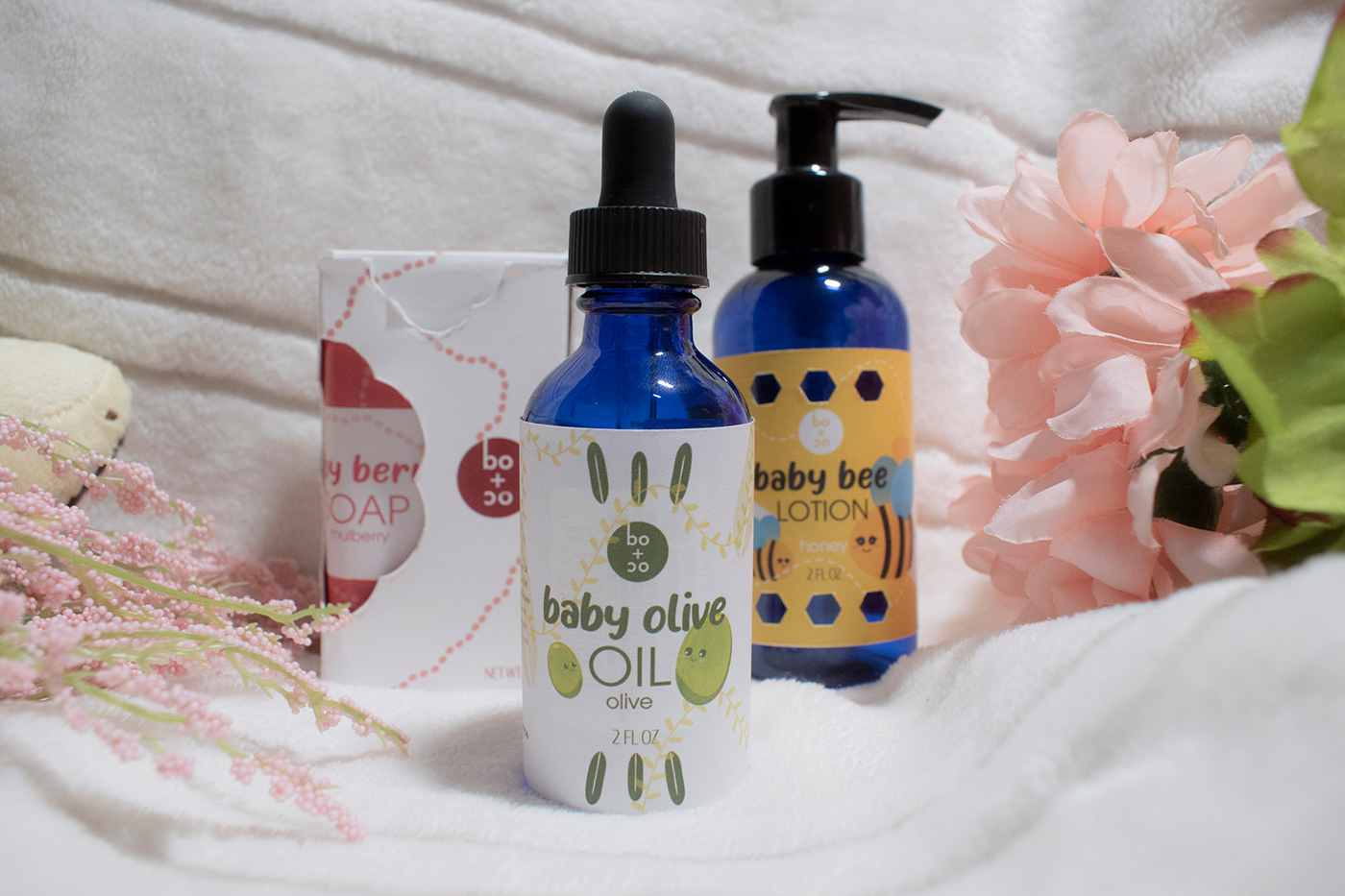 Baby product design baby product packaging baby products body lotion design Logo Design oil packaging design personal care product phtography