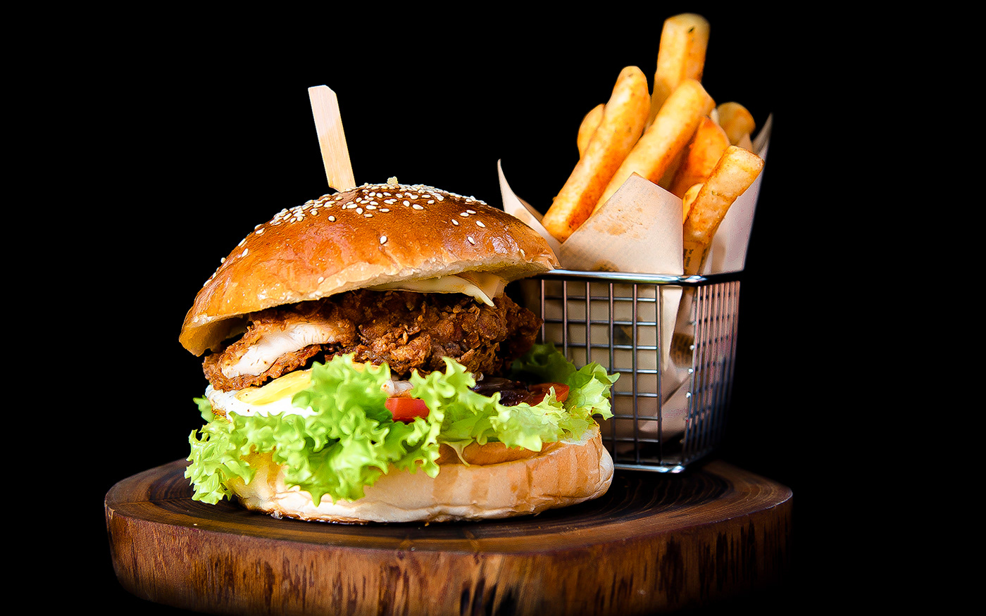 brandbook hamburger burger logo Identidad Corporativa branding  crehana marca graphic desing Food 