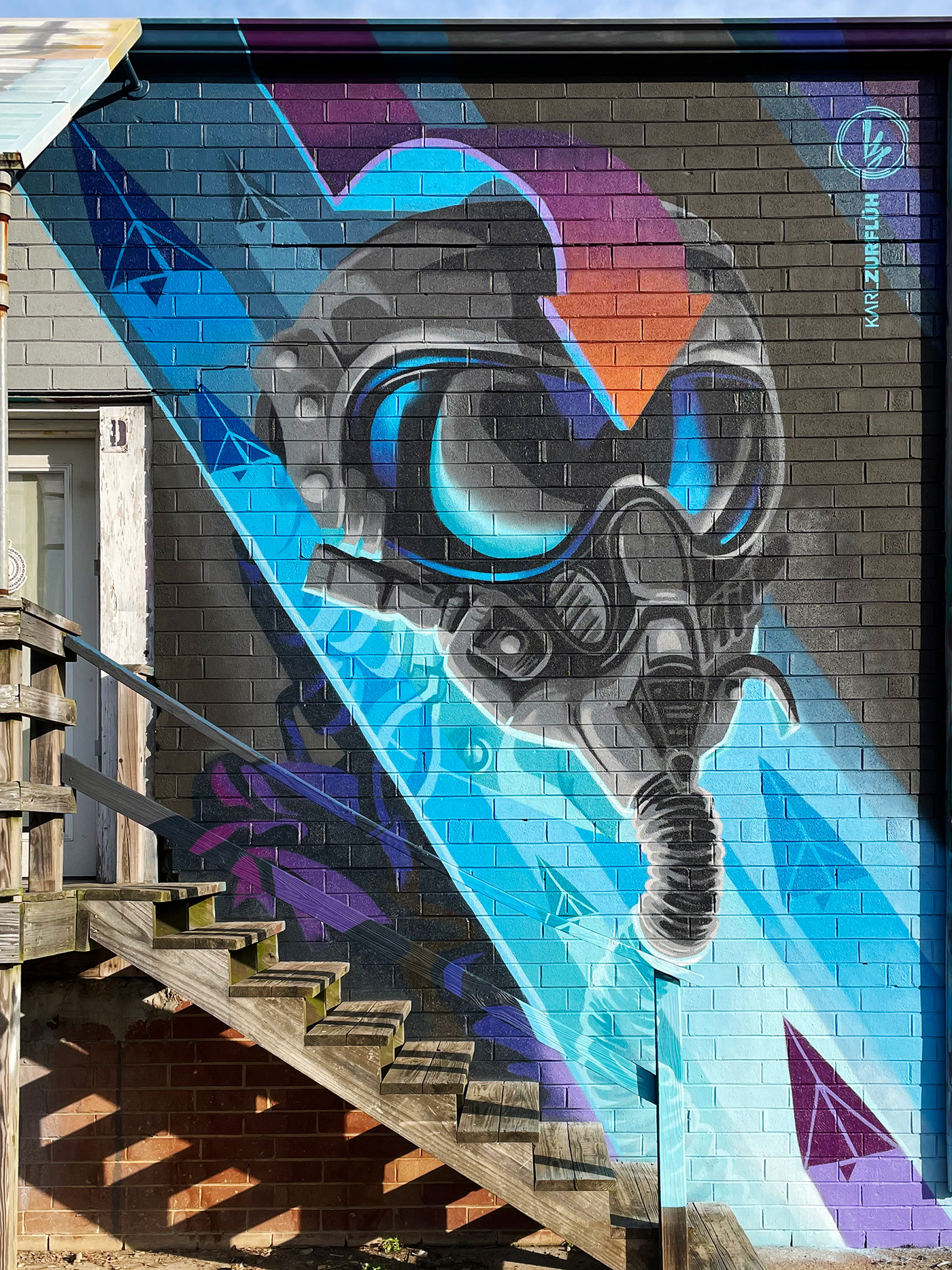 aerosol Graffiti Karl Zurfluh light pilot light pilots Mural paper airplane paper airplane pilot streetart wall art