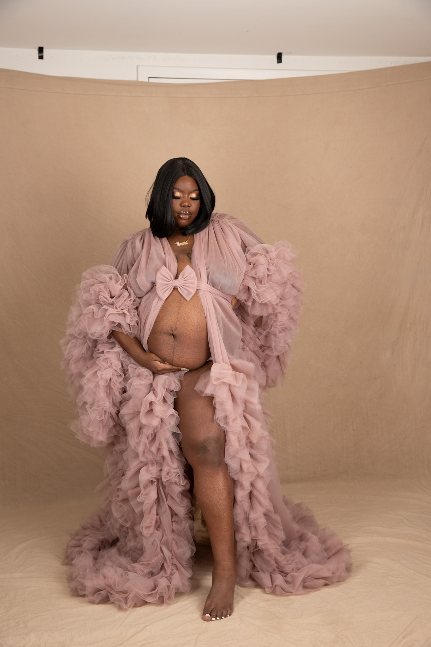 retouch woman portrait pregnant woman pregnancy photography portrait beauty photoshop pregnancy pregnant