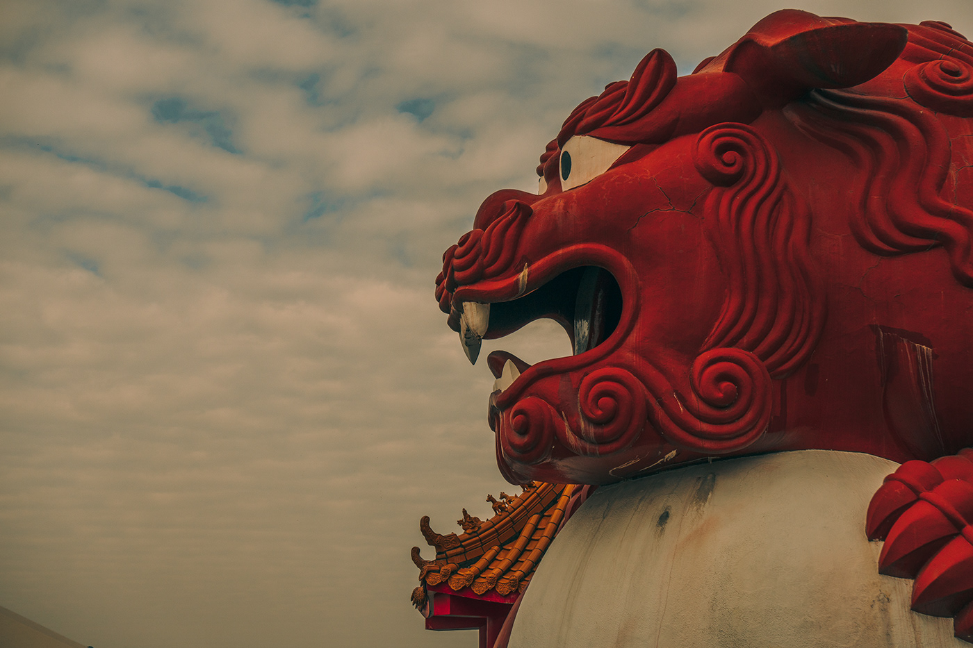 taipei taiwan asia temple taoism architecture dragon sunset ornaments