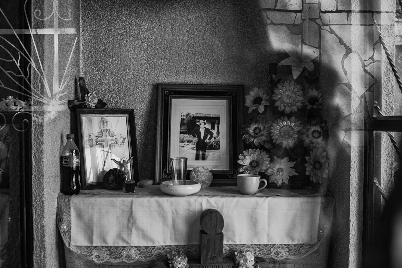 Photography  black and white cemetery chiapas mausoleum death Thaphophilia