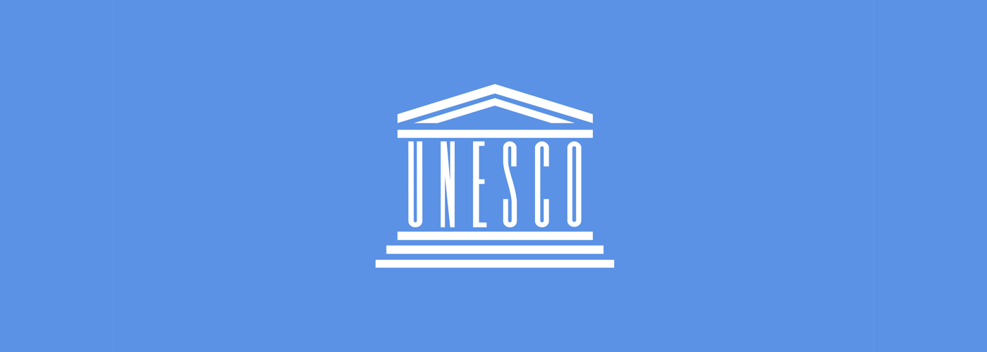 UNESCO direction artistique maquette mise en page brochure IPDC design graphique journalisme Education communication