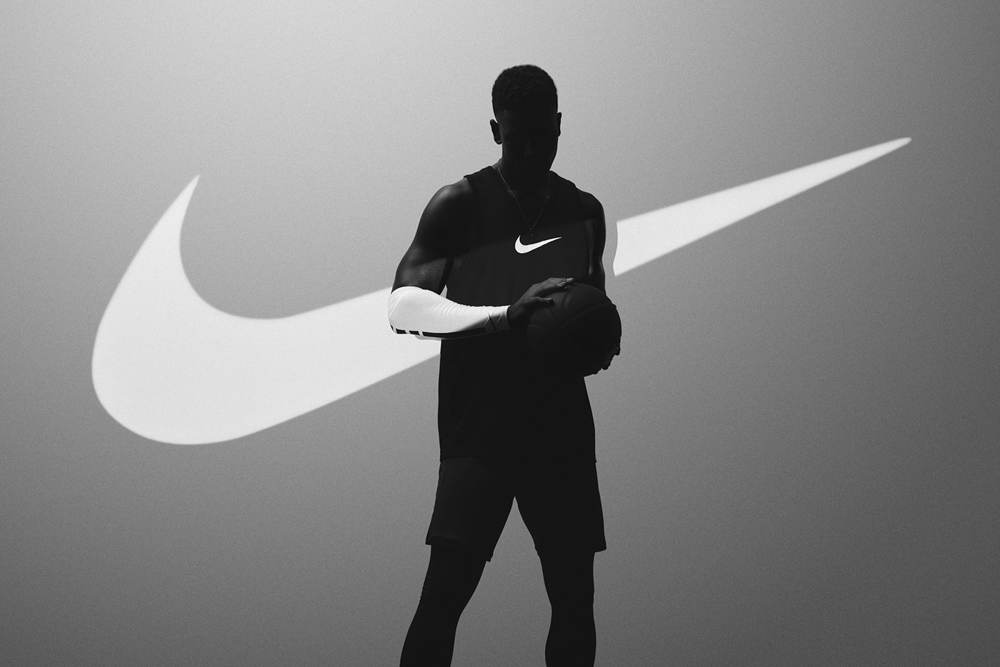 Advertising  athlete basketball bw color DUNK jordan Nike Projector studio