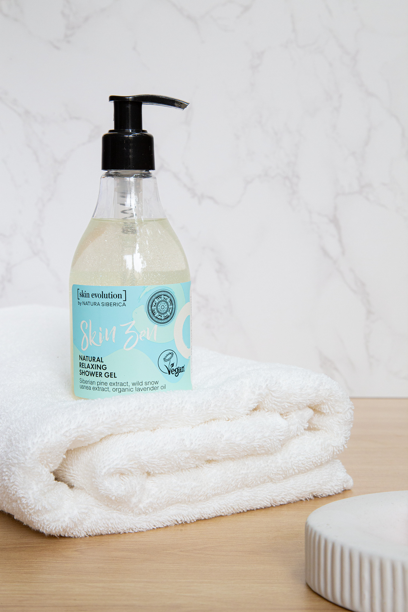 showergel Product Photography White bathroom soap beauty cosmetics towels