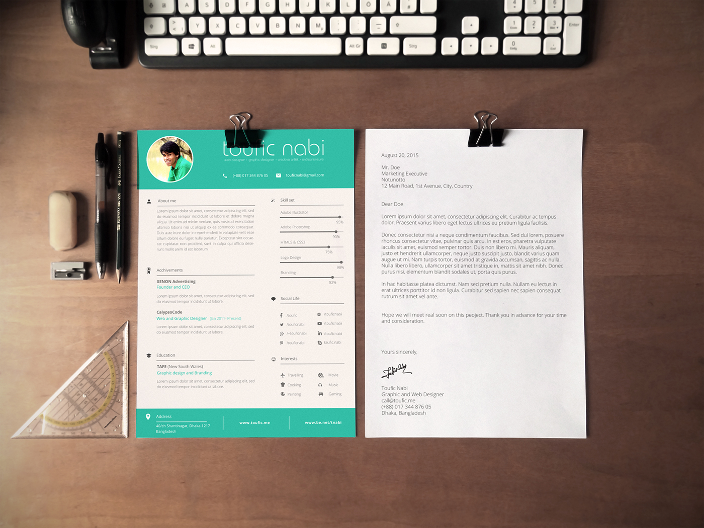 Resume CV colorful designer graphic freebie download Personal Info free tamplate Creative Resume UI/UX Designer  clean modern elegant
