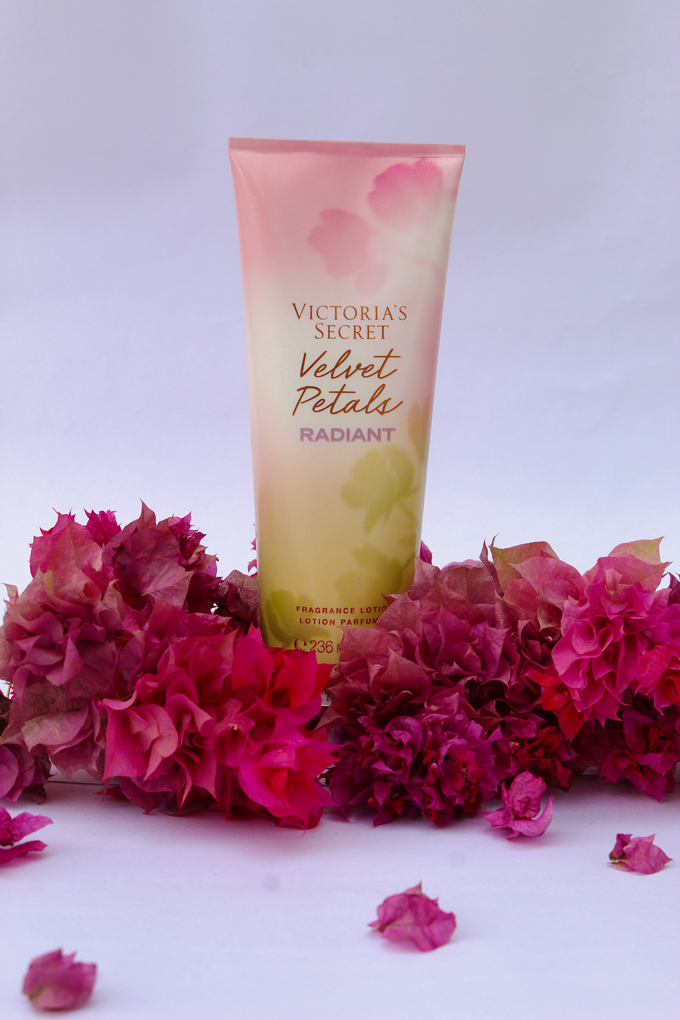 advertisement advertismentphotography bodylotion packaging branding ideas lotion packaging phtotography pinkflowers productshot Victoria's Secret victoriassecretpink