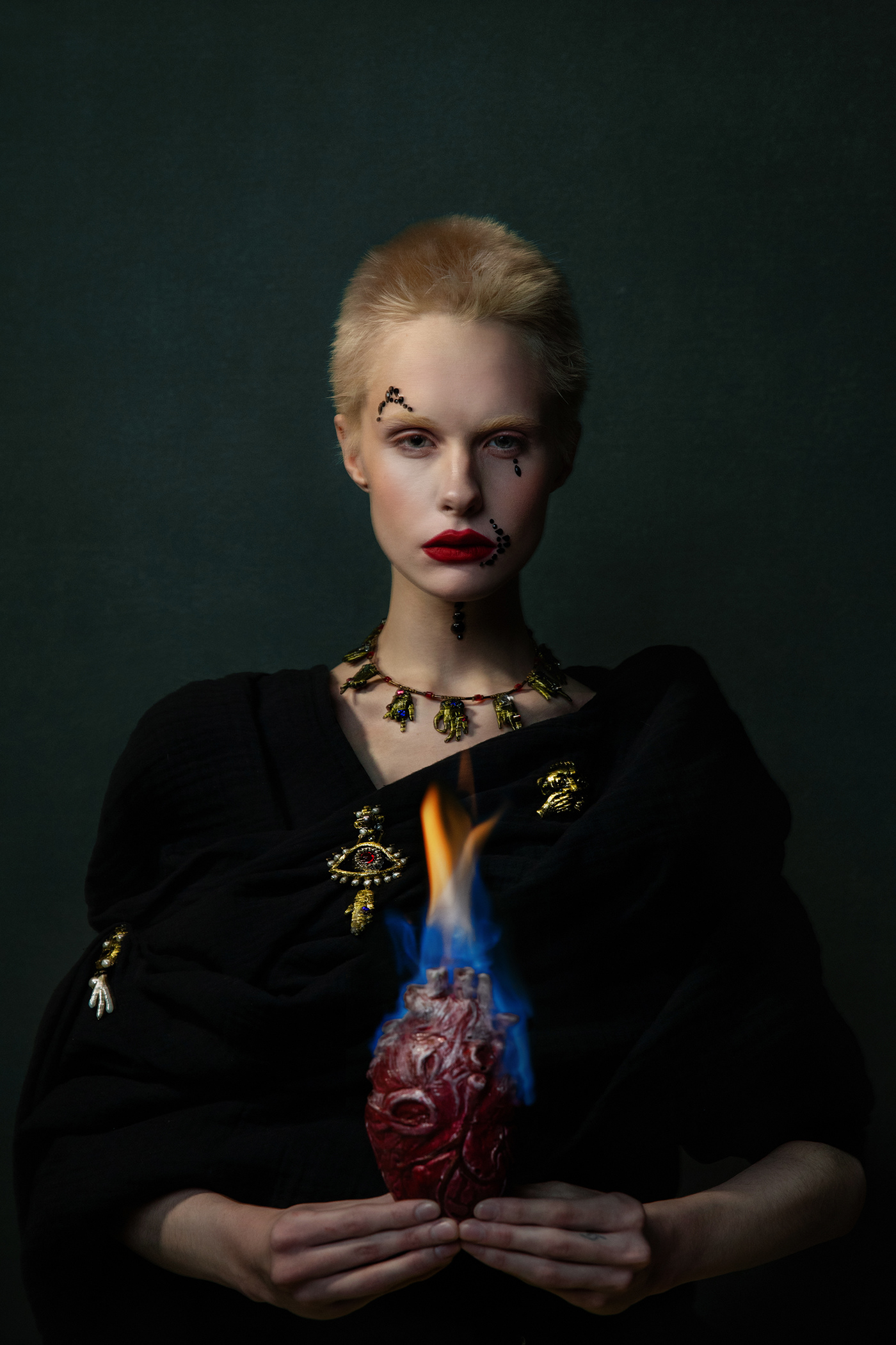art canvas fairy tale fire heart jewelry portrait Renaissance set design 