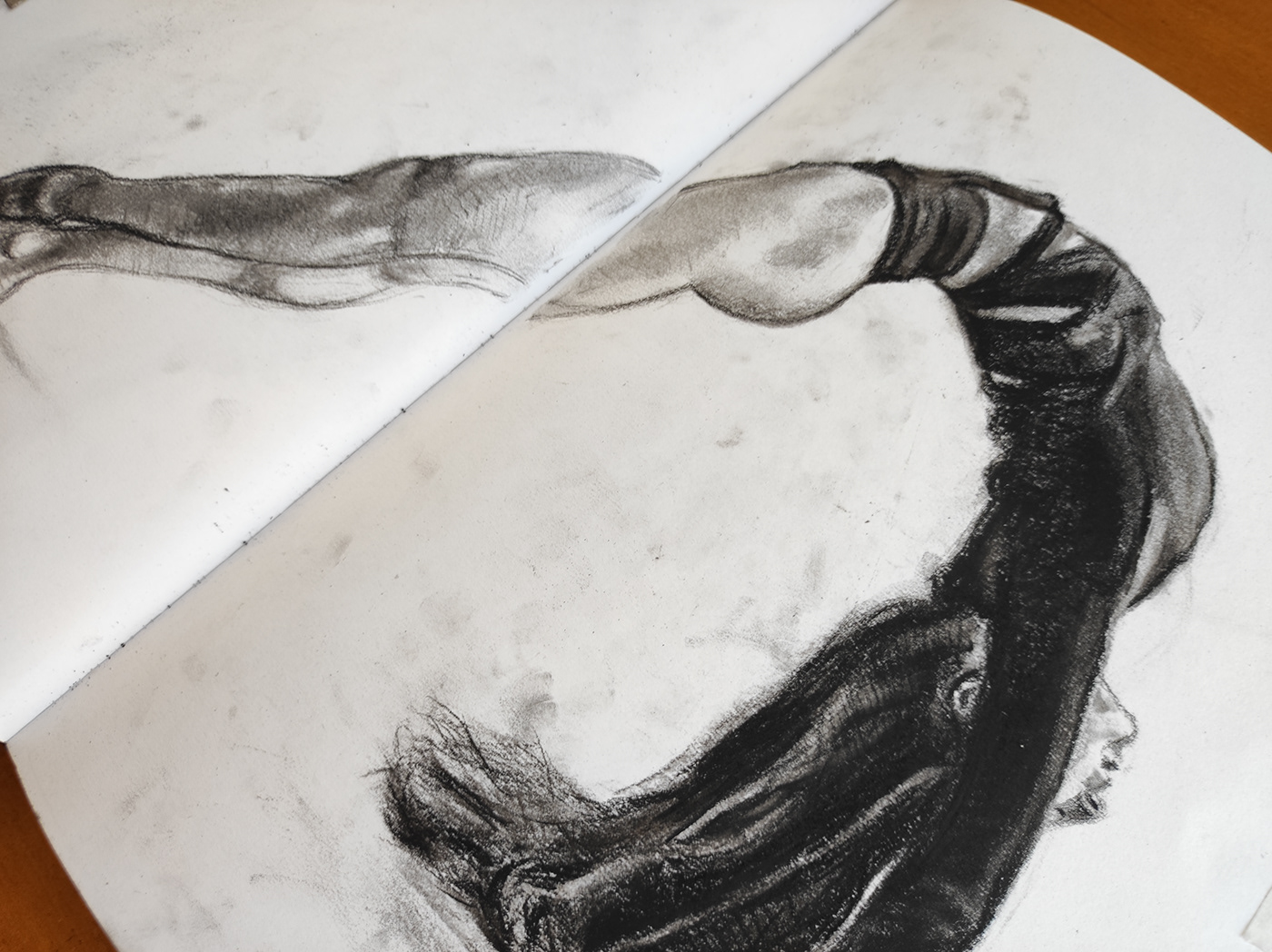 ballerina gymnastics girl illustration charcoal Charcoal Drawing sketchbook figure female woman beauty