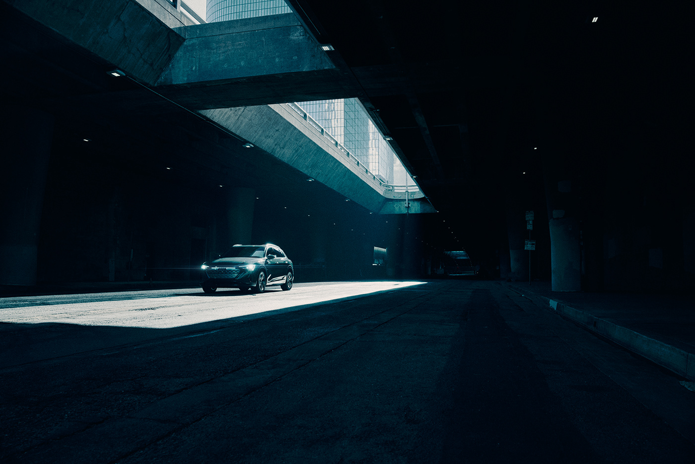 Audi automotive   editorial Behance Advertising  Urban Film   Auto ogilvy print
