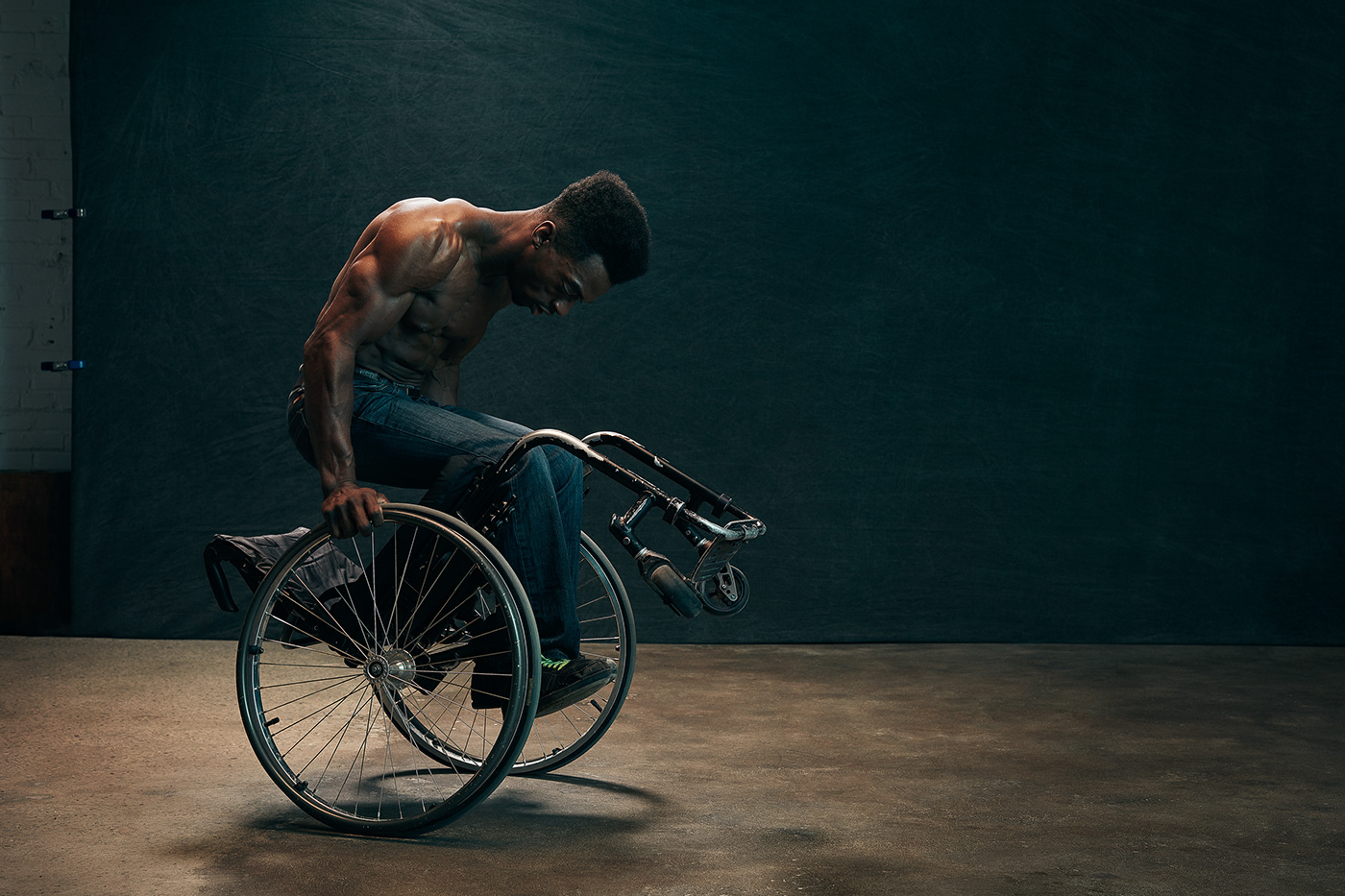 athlete wheelchair afro sport culturism determination persistance fauteuil roulant handicap