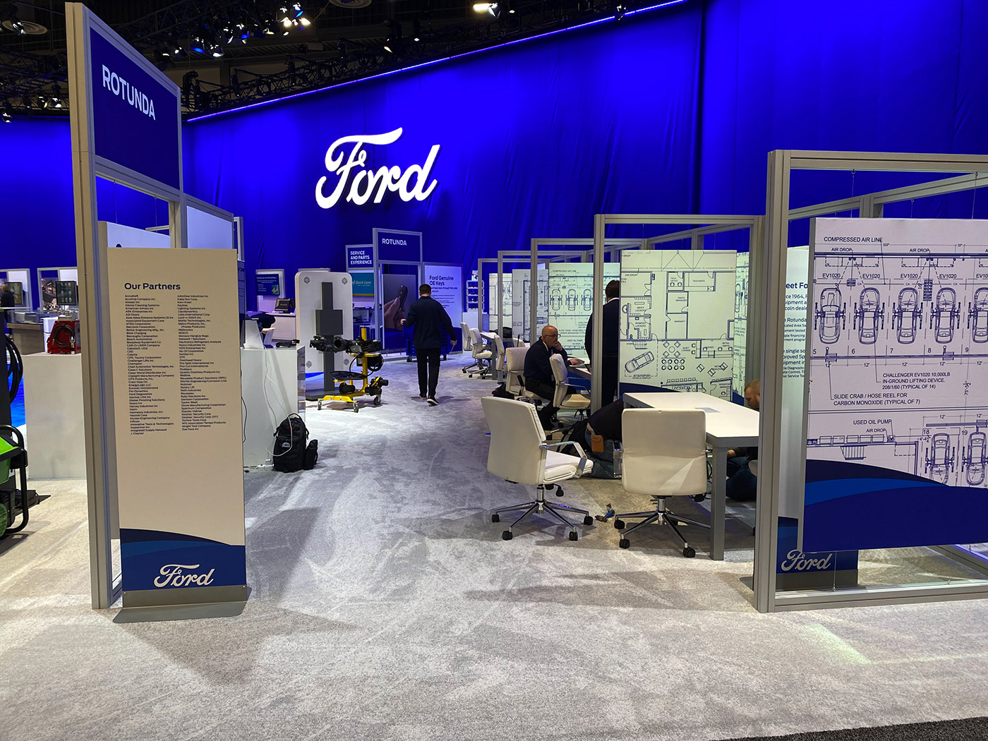 booth design booth graphics environmental design environmental graphics exhibit EXHIBIT DESIGN Experiential Experiential design Ford