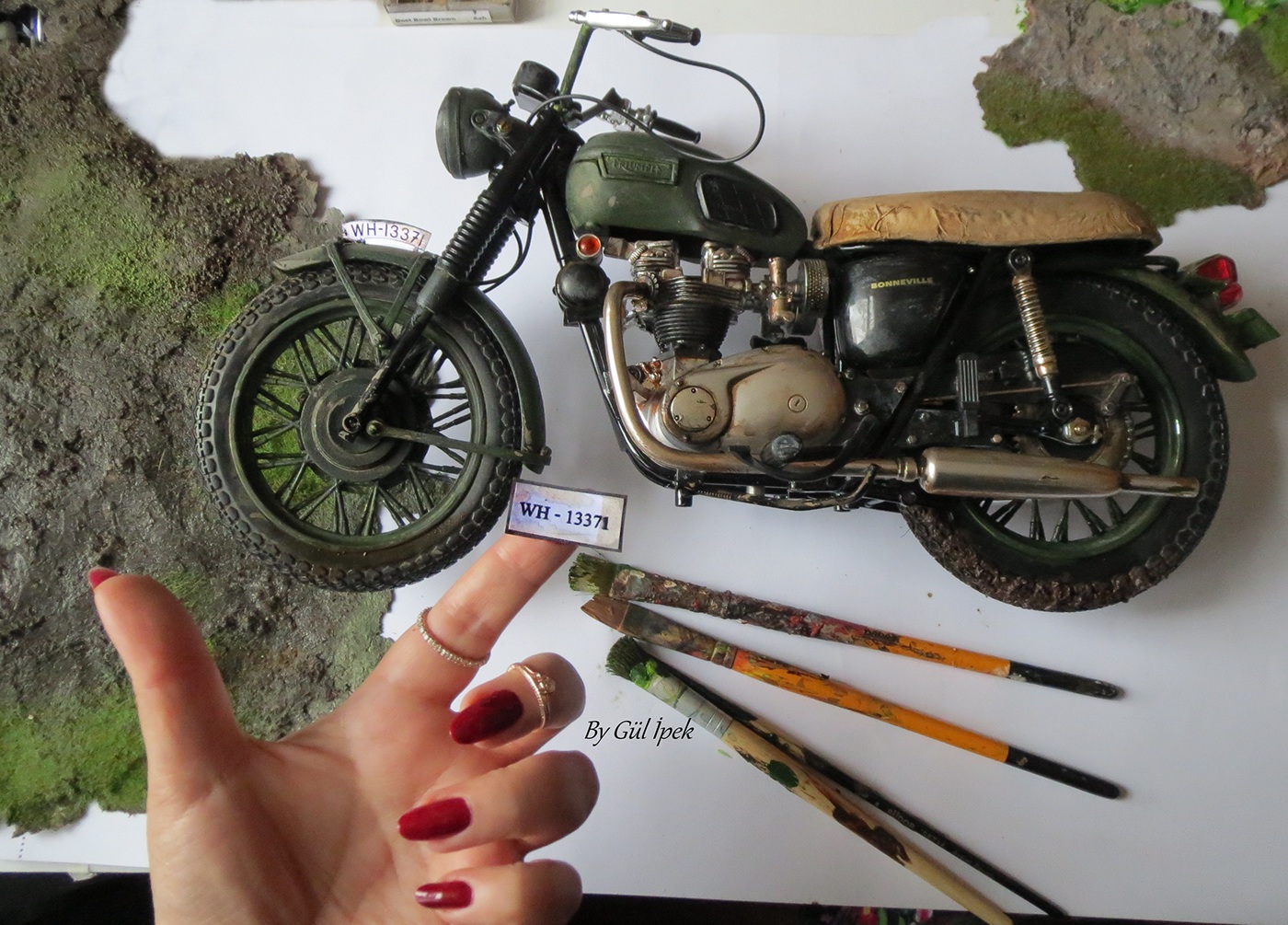 diecast motorclay triumhp steevmqueen movie Diorama Custom painting   motorsiklet istanbul